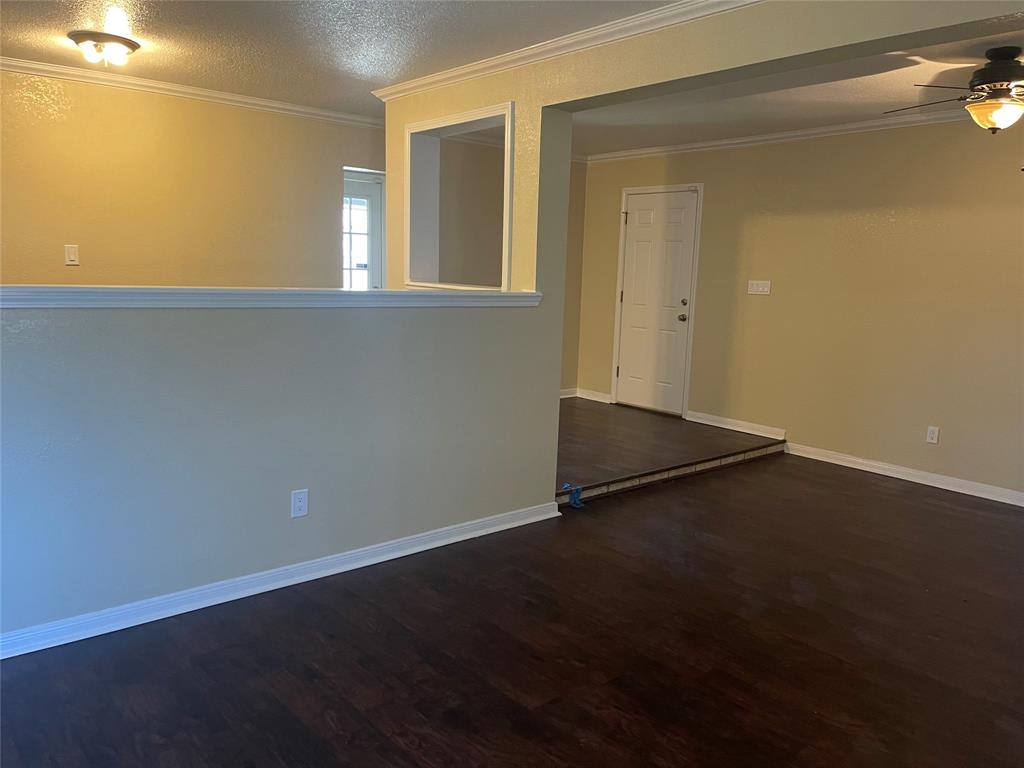2127 Lazy Ridge DR