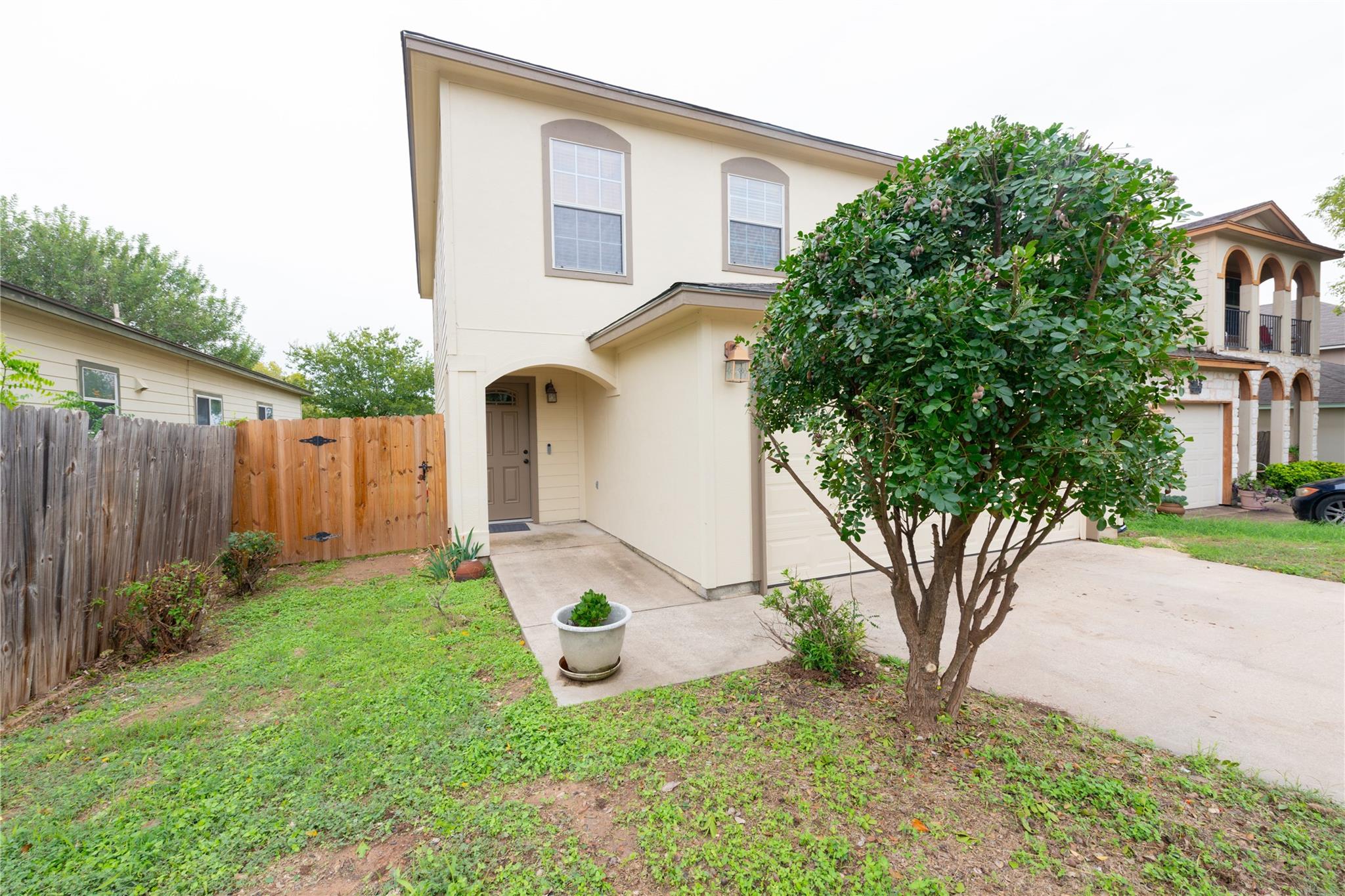 7011 Thannas WAY