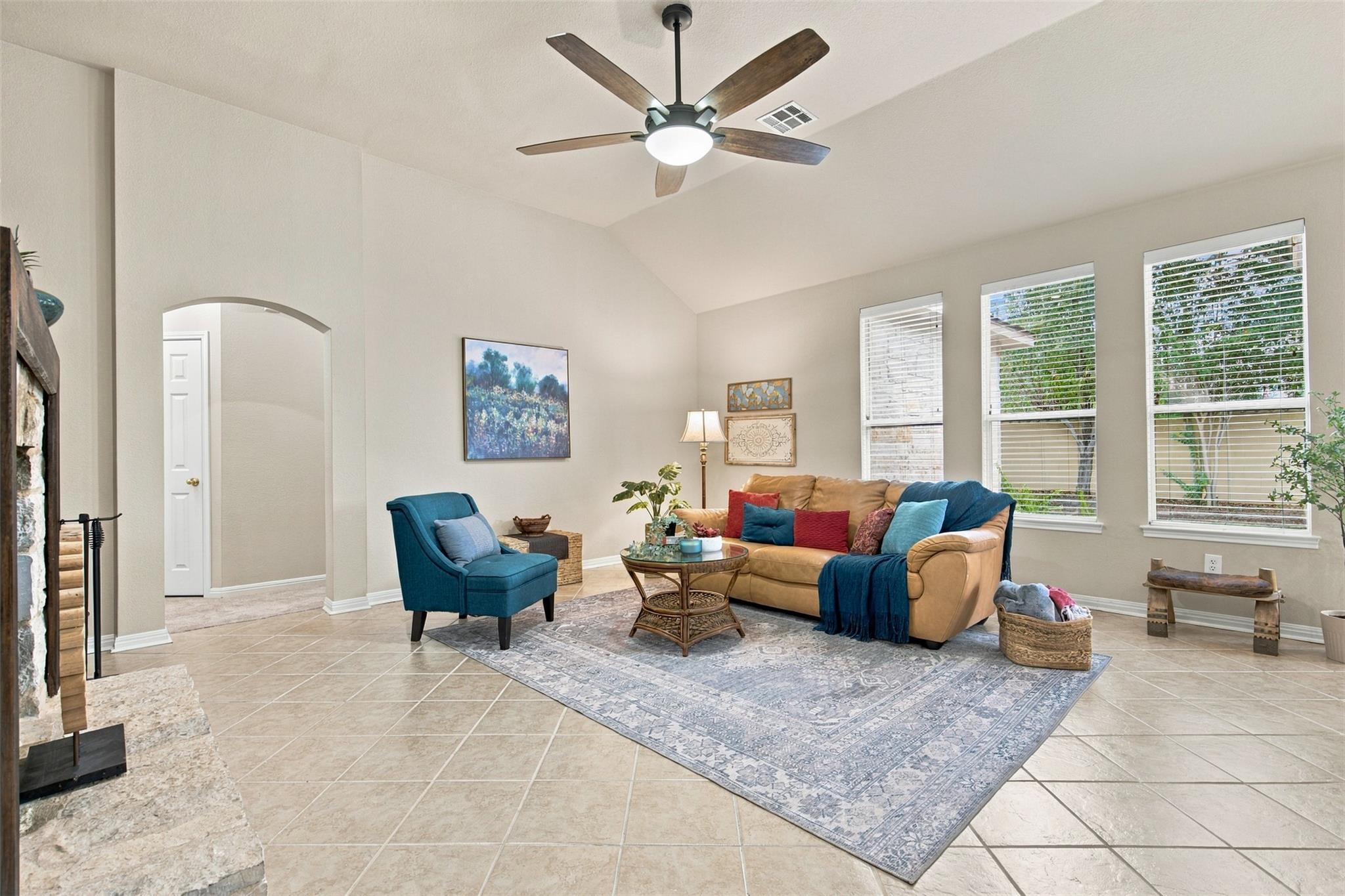 3004 Lombardi WAY