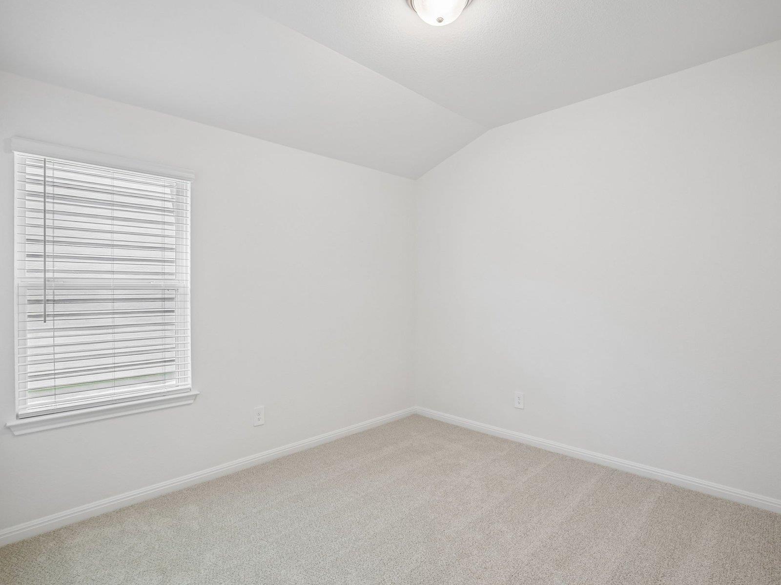 132 Woodbrook DR