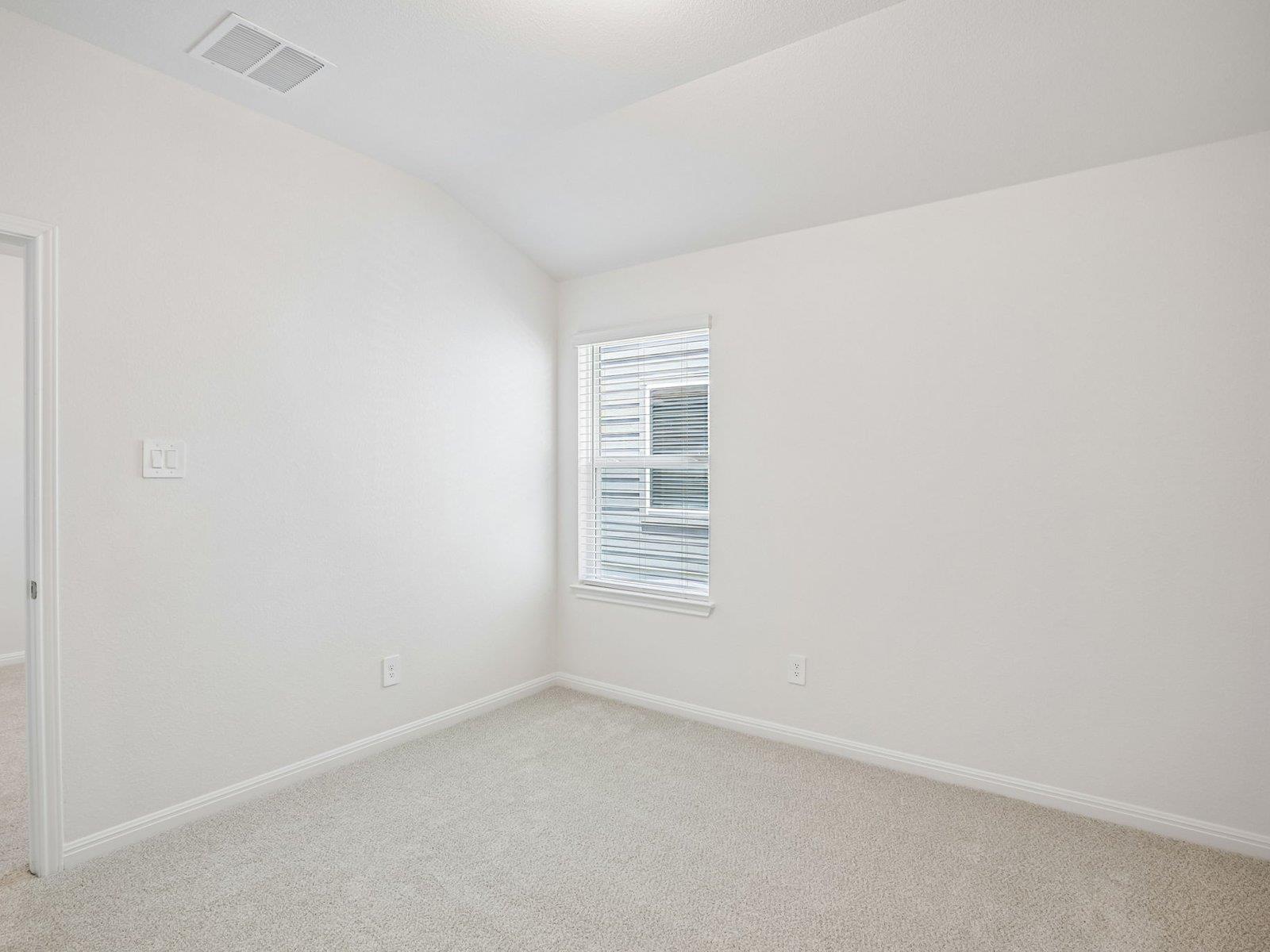 132 Woodbrook DR