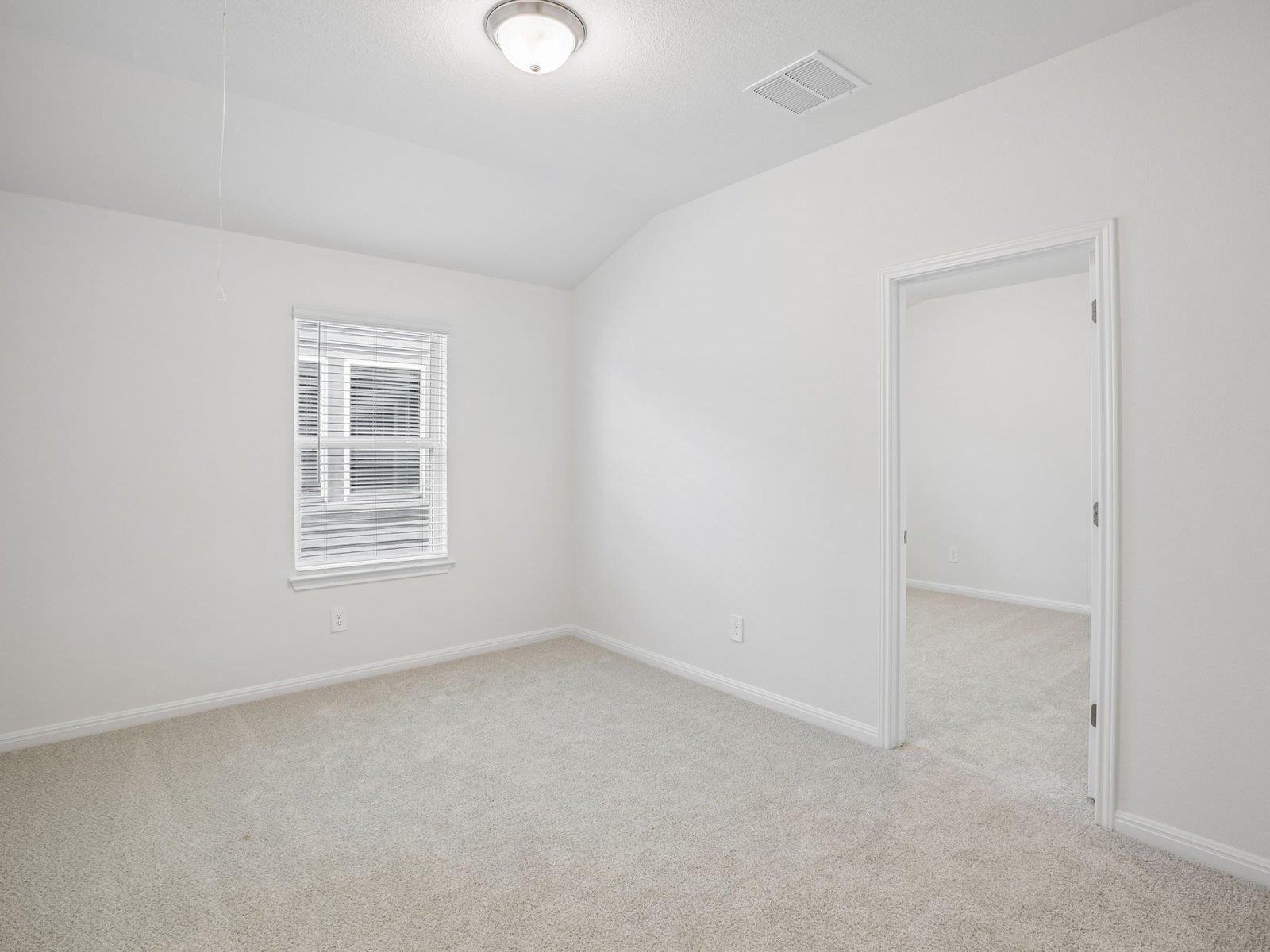 132 Woodbrook DR