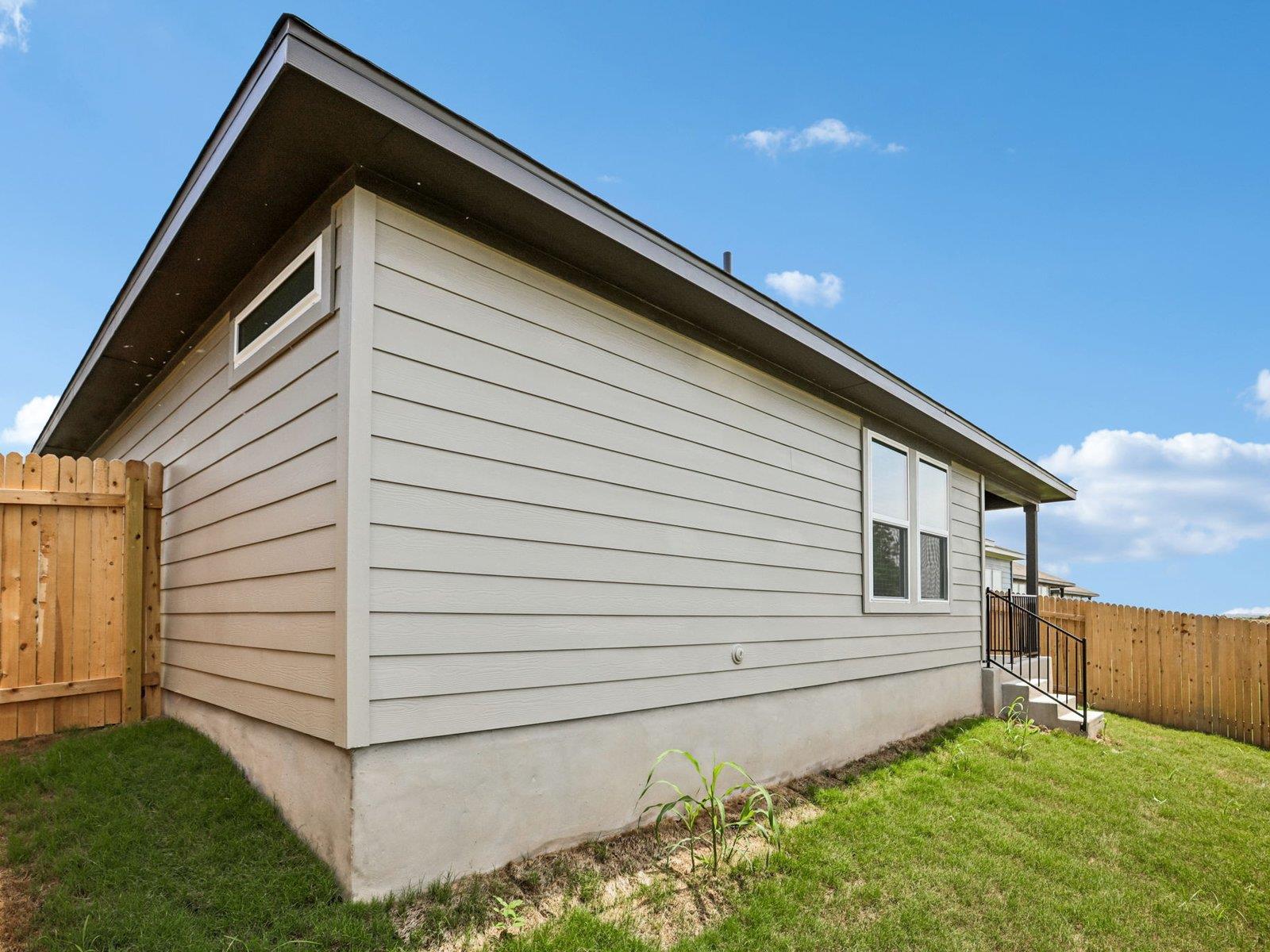 132 Woodbrook DR