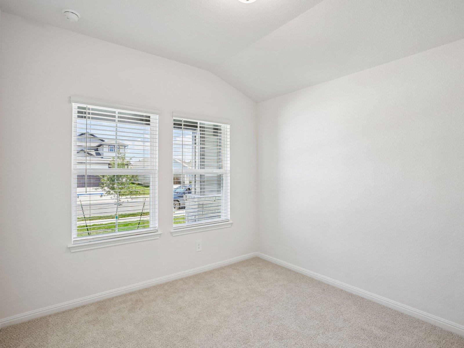 132 Woodbrook DR