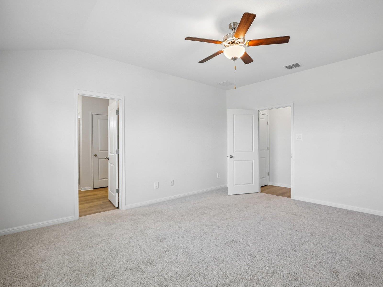132 Woodbrook DR