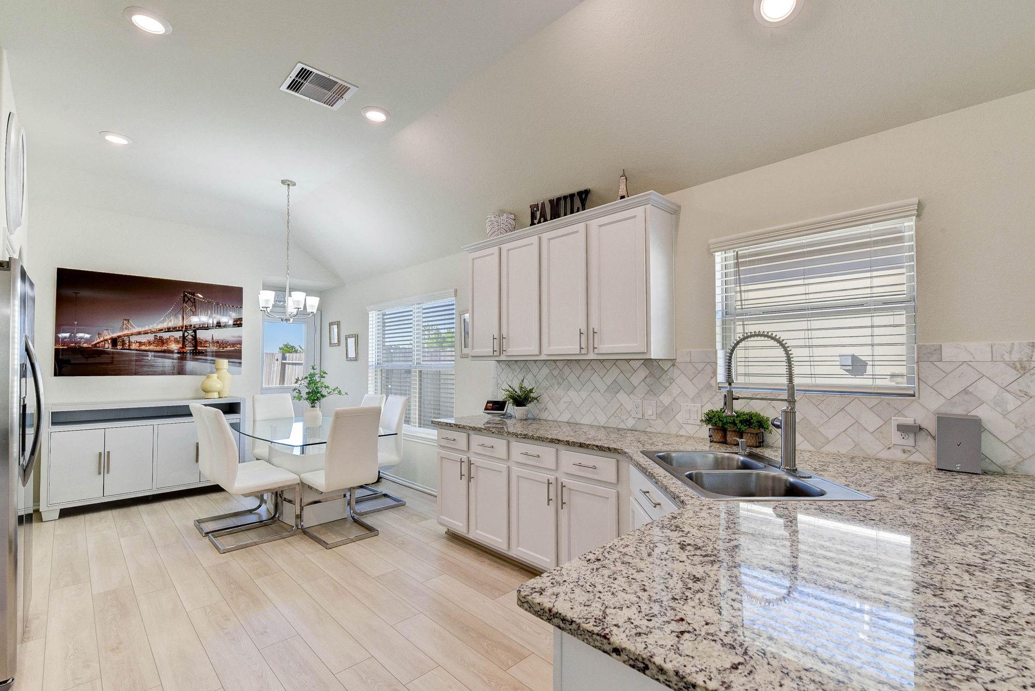 25719 Bottlebrush Sedge Street