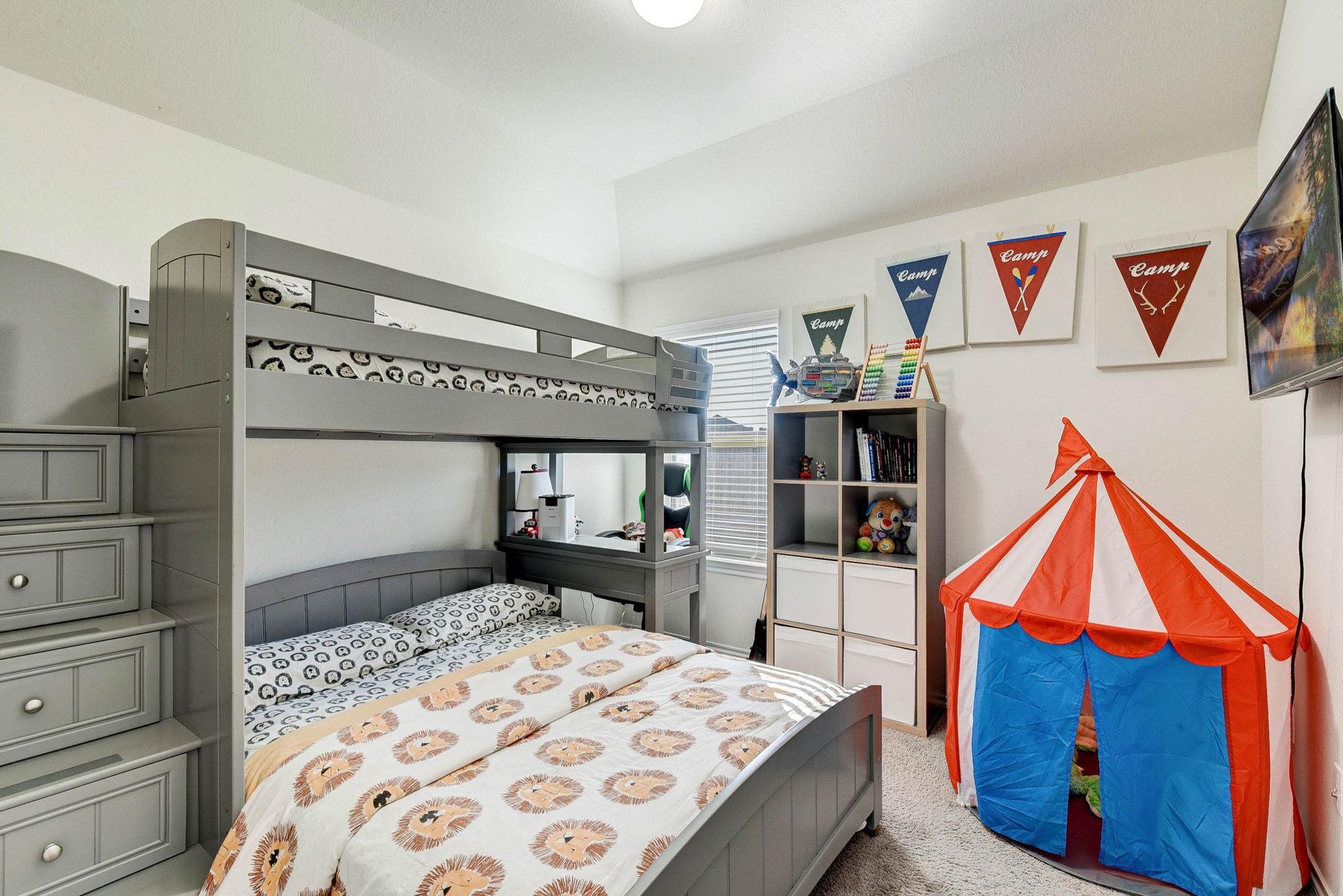 25719 Bottlebrush Sedge Street