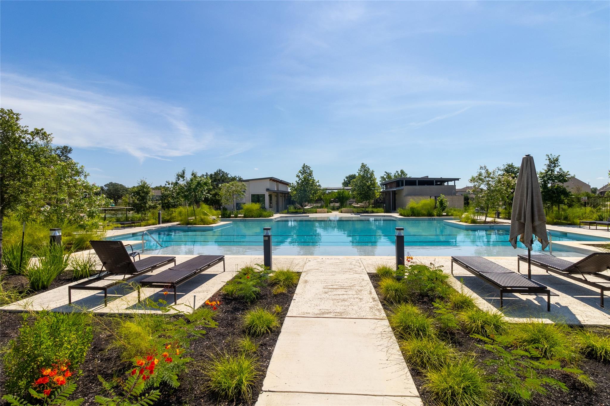 360 Jefferson DR
