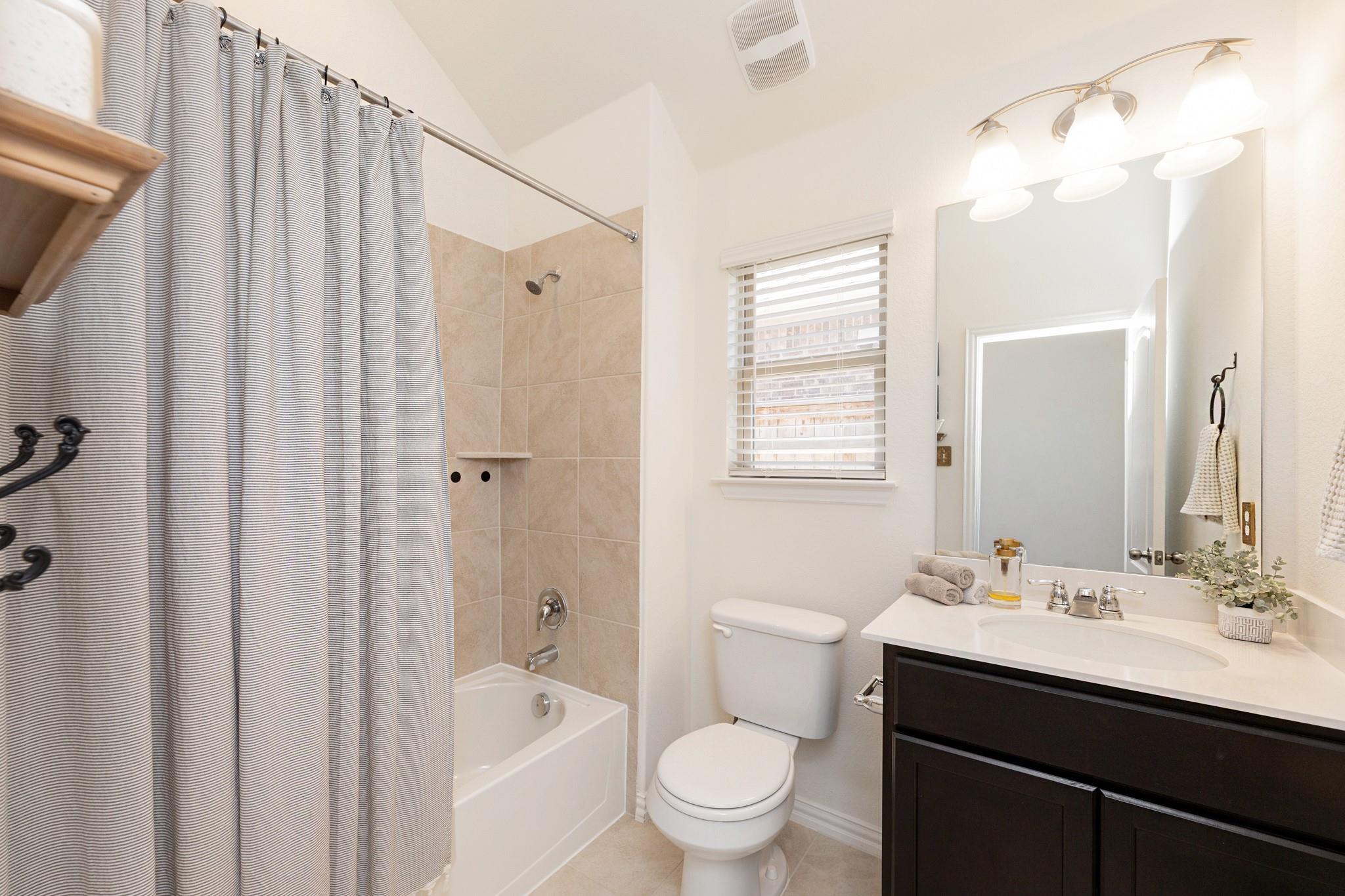 360 Jefferson DR