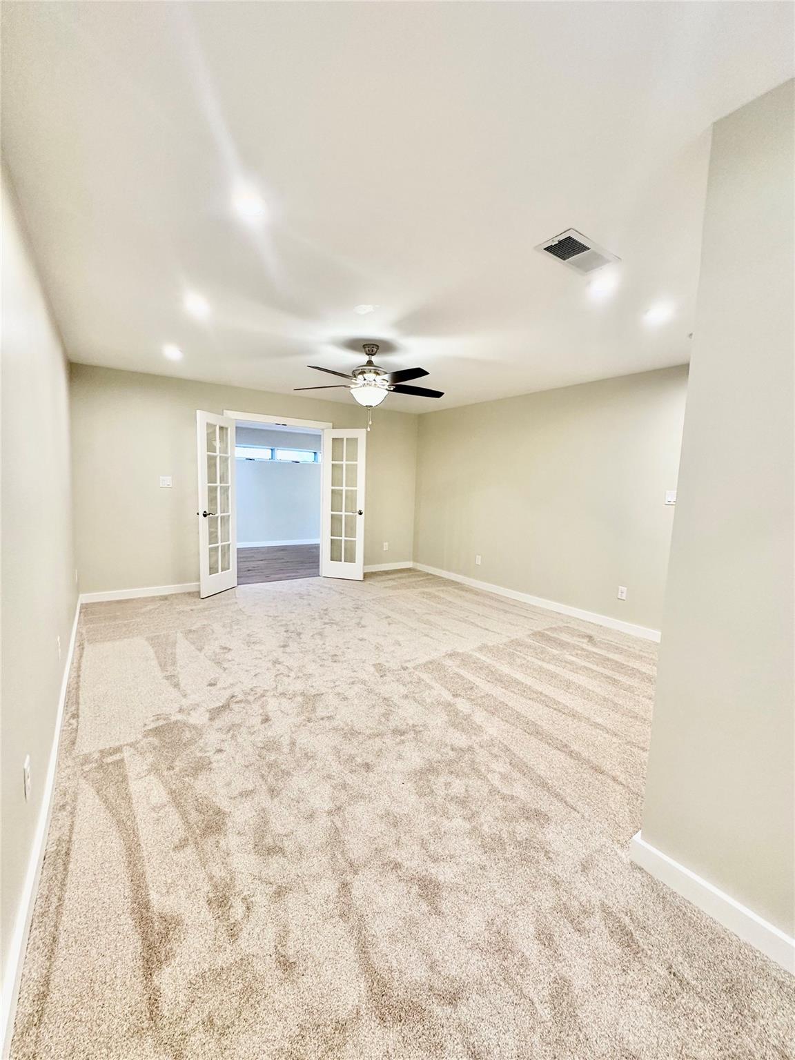 8111 Middle CT