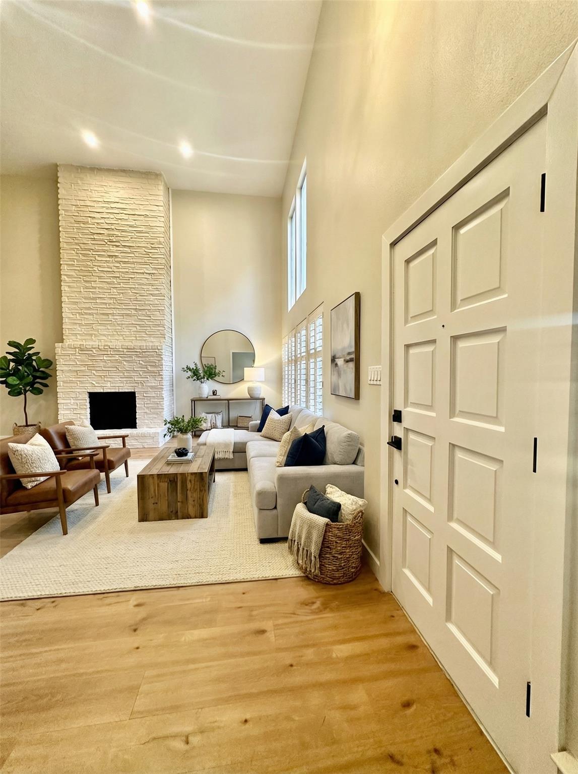8111 Middle CT