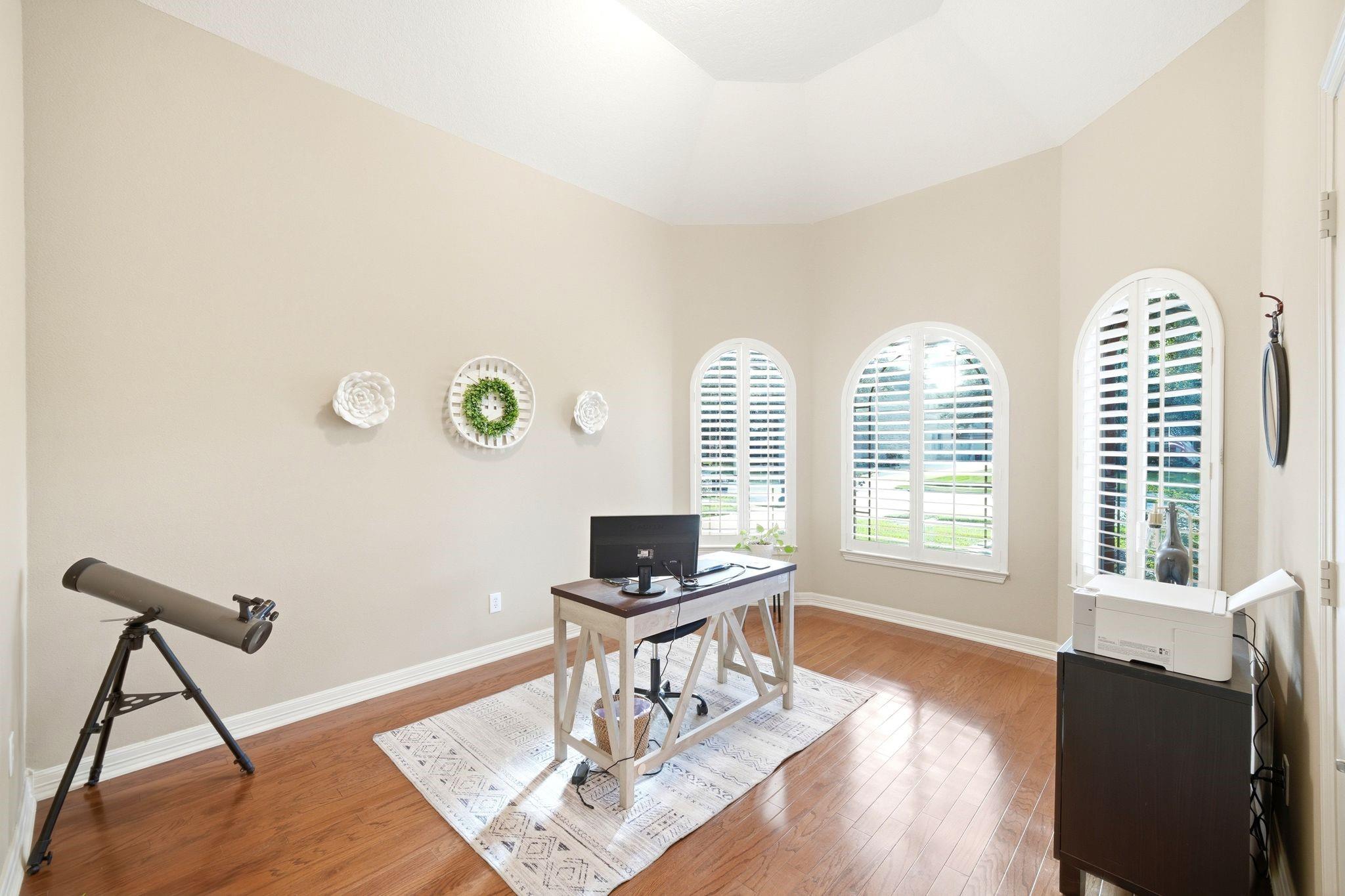 5810 Dusty Heath Court