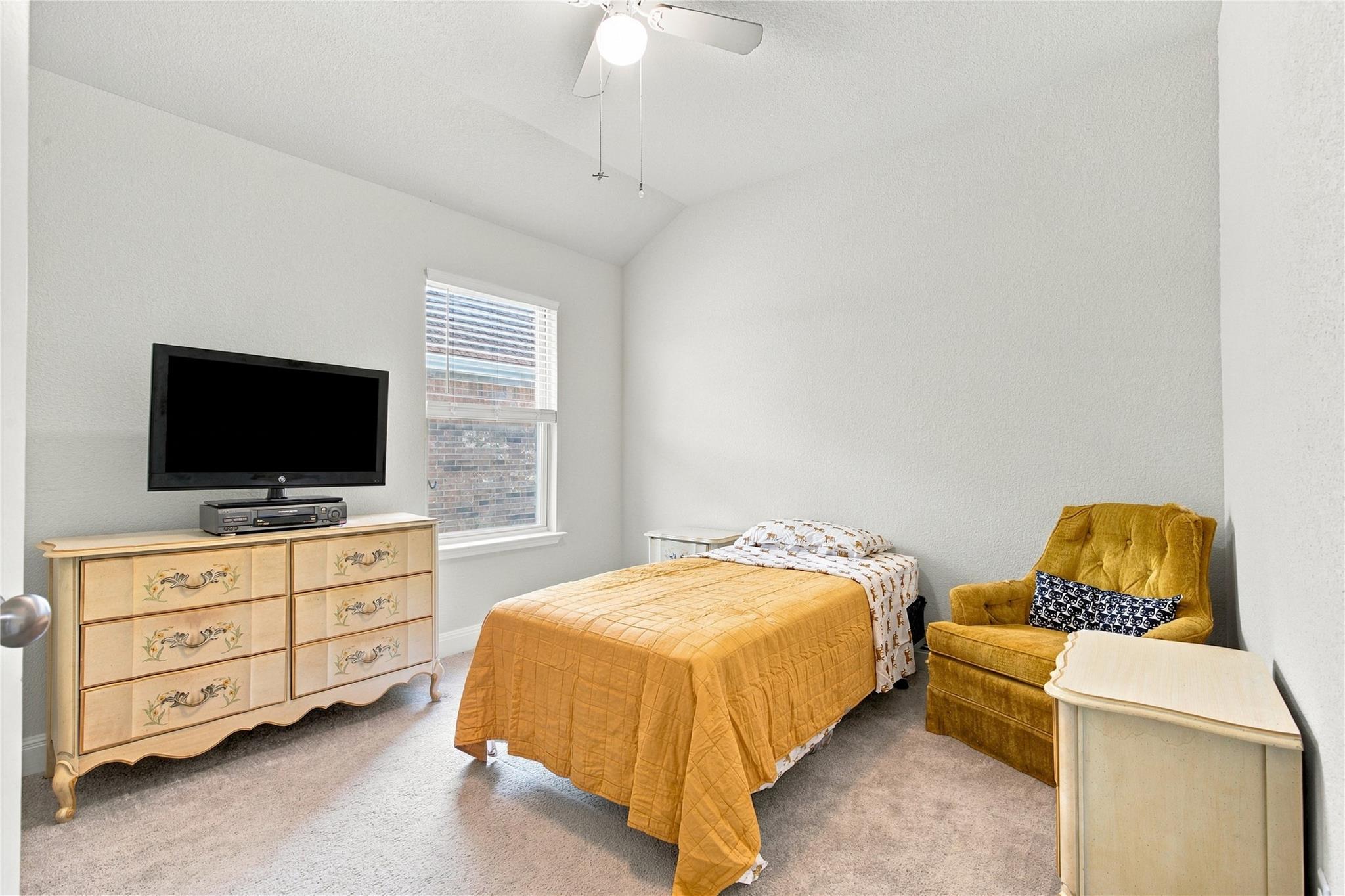 6025 Gimignano PL