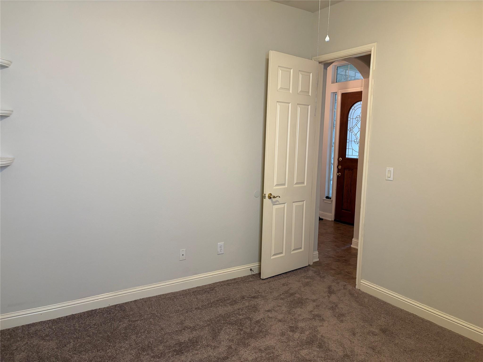 15209 Interlachen DR