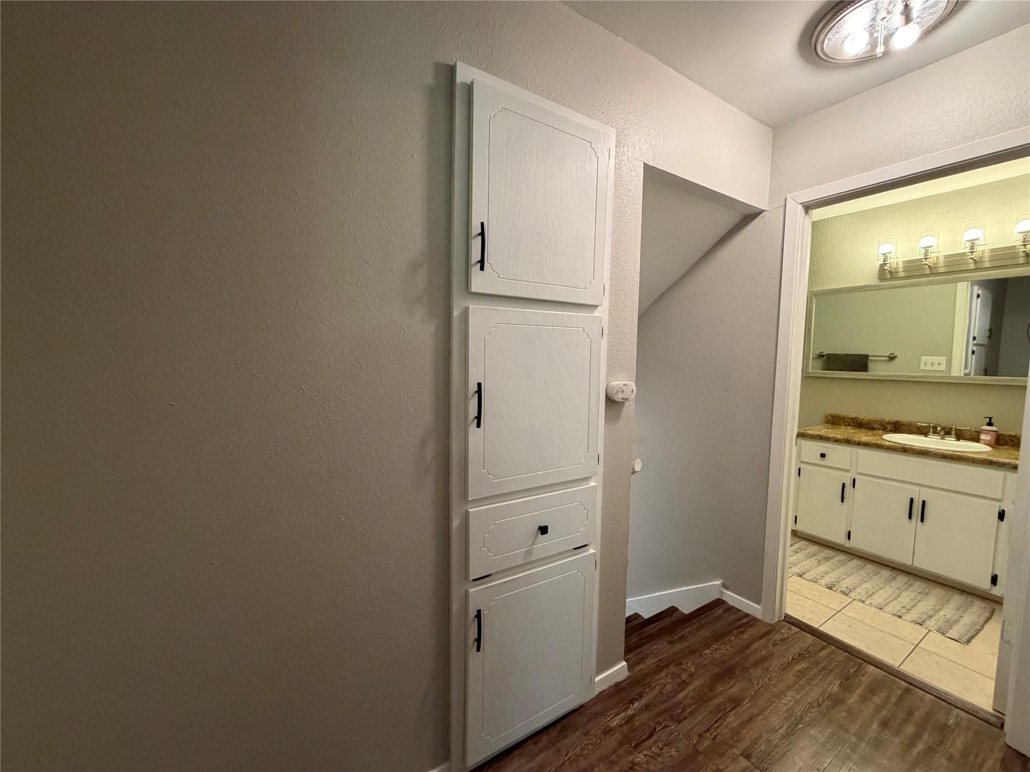 1400 Vista Ridge CV # B