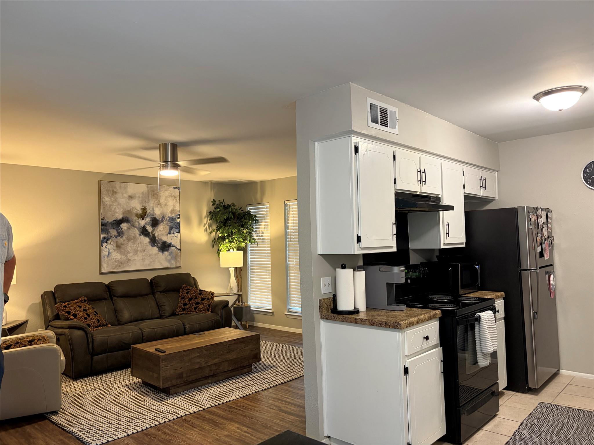1400 Vista Ridge CV # B