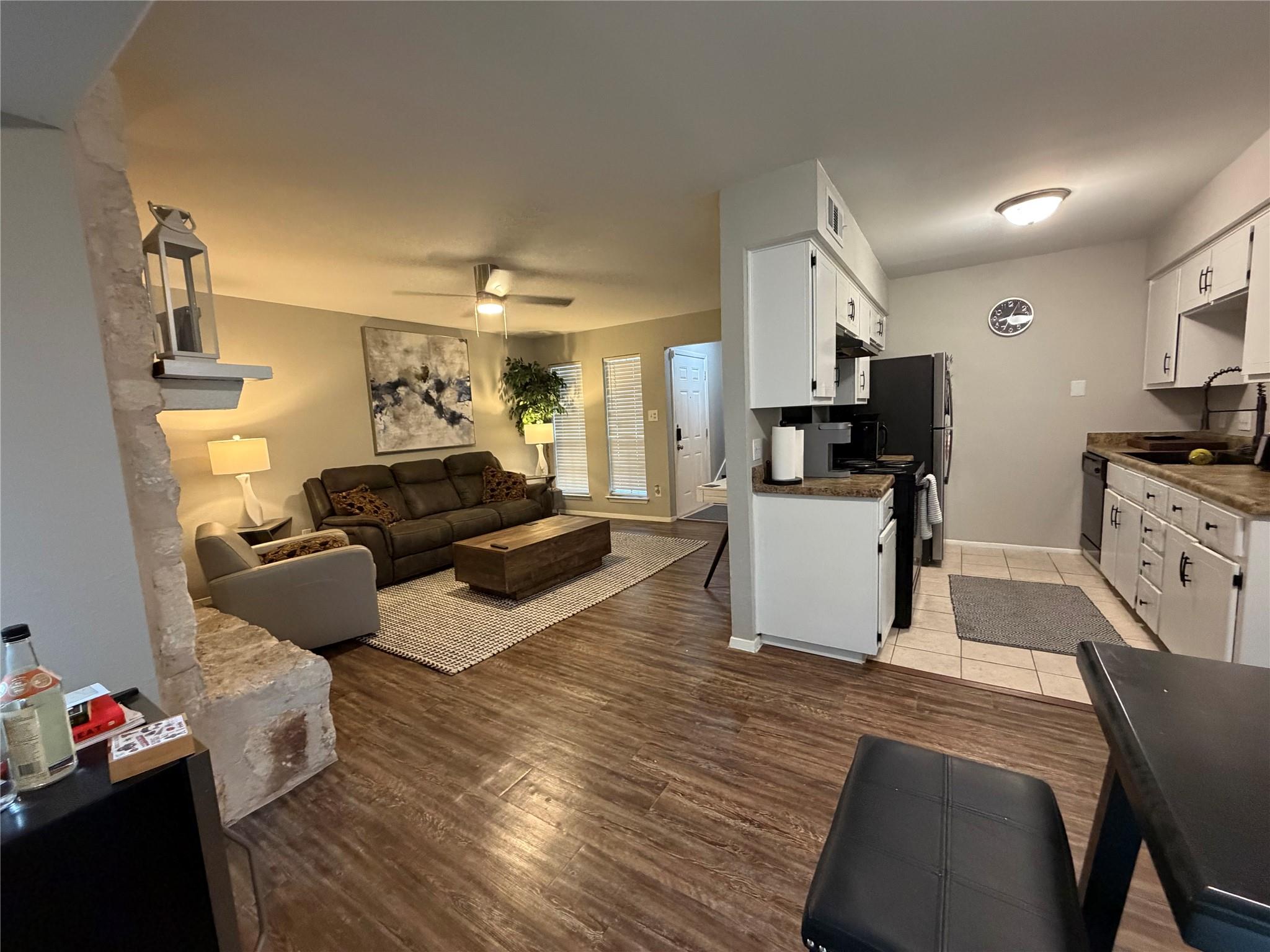1400 Vista Ridge CV # B