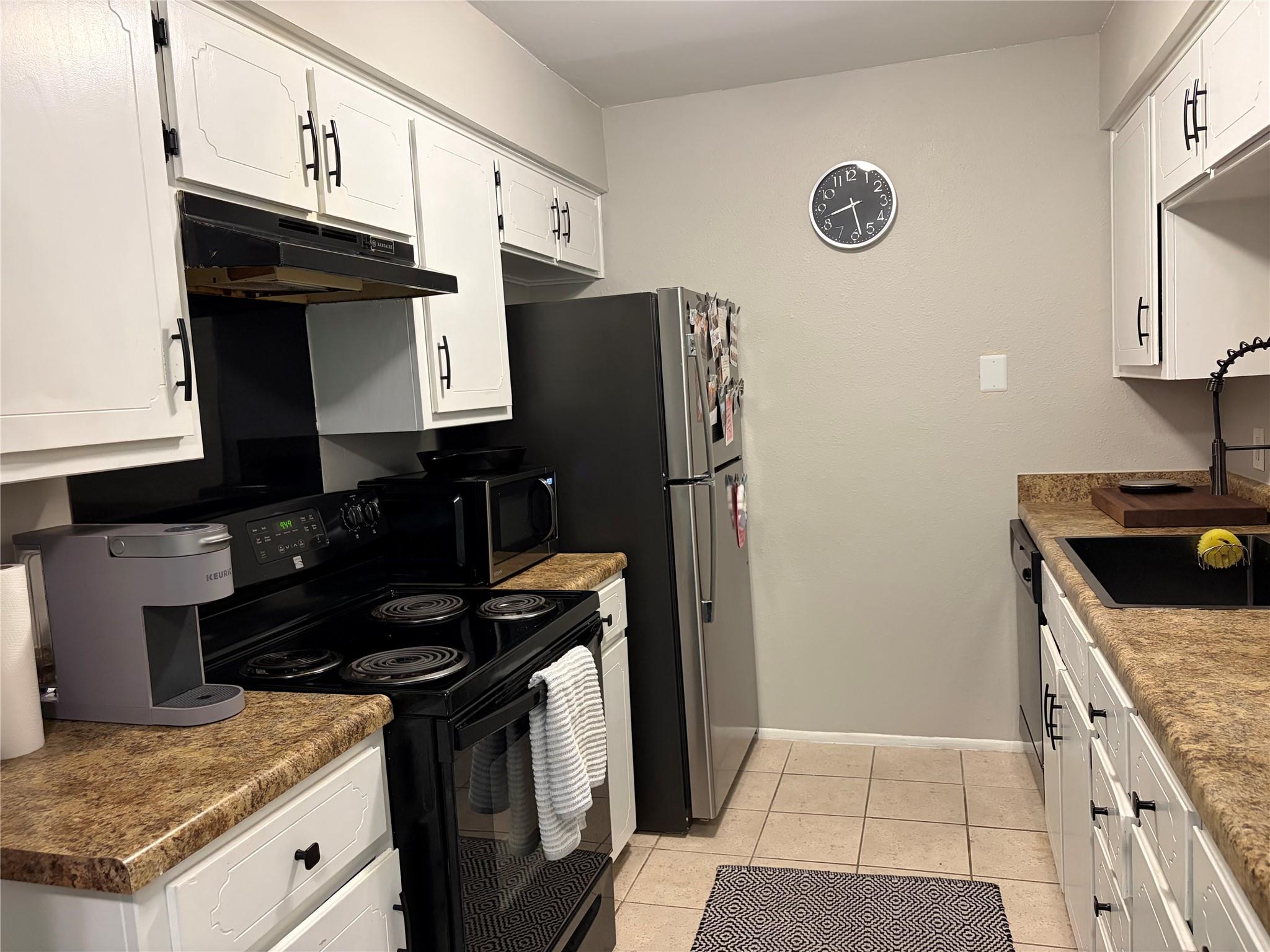 1400 Vista Ridge CV # B