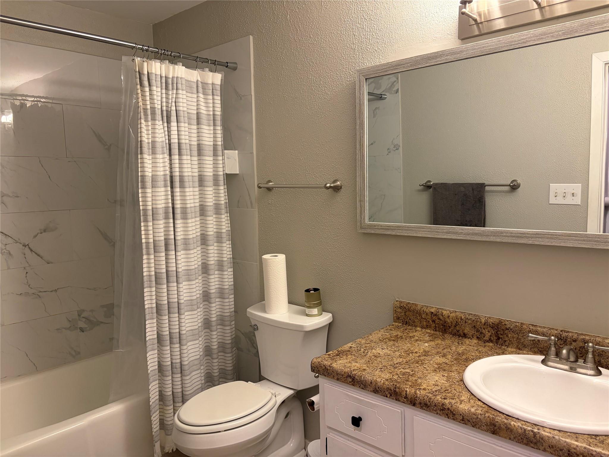1400 Vista Ridge CV # B