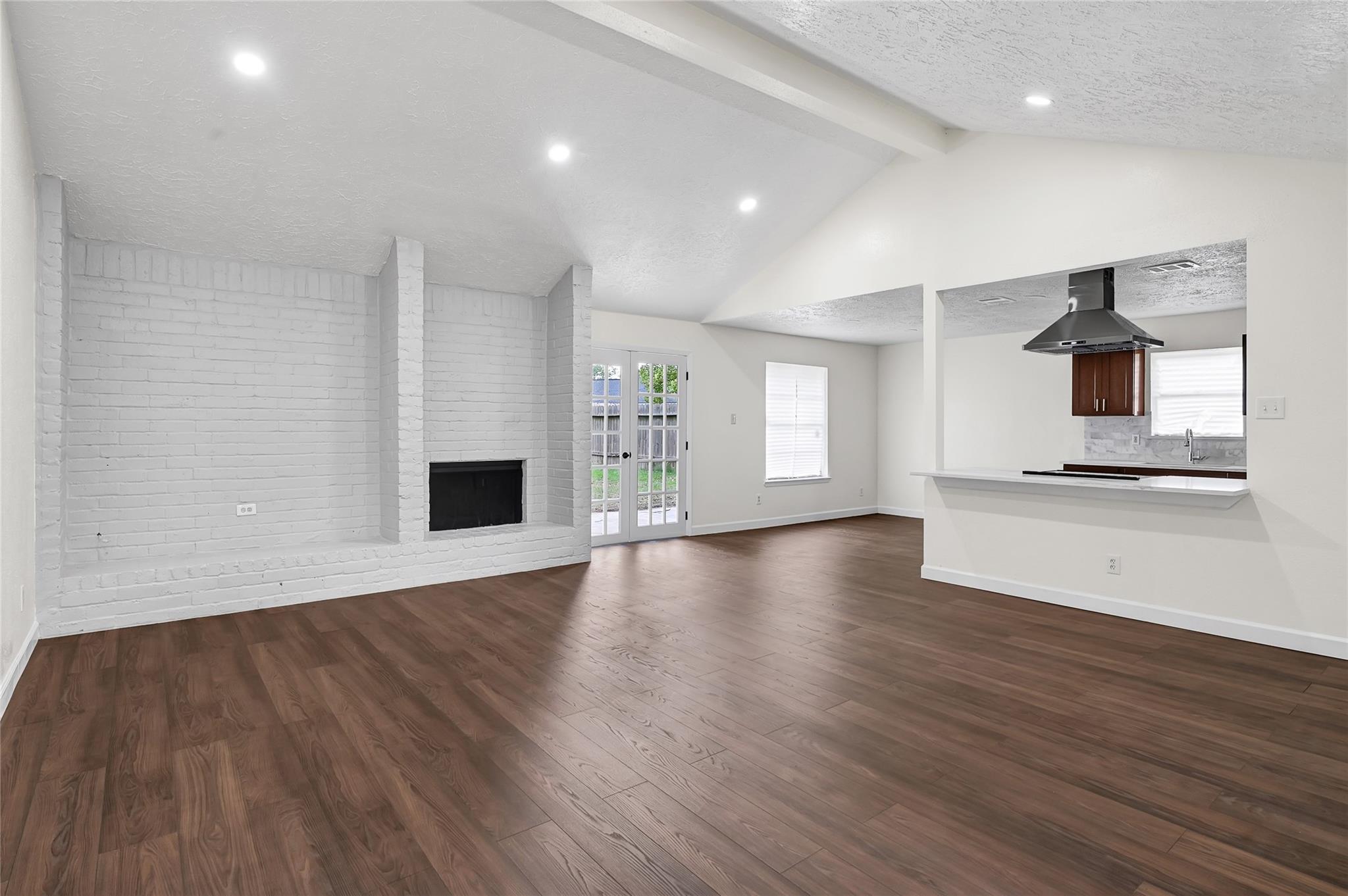 15907 Timber Valley Drive