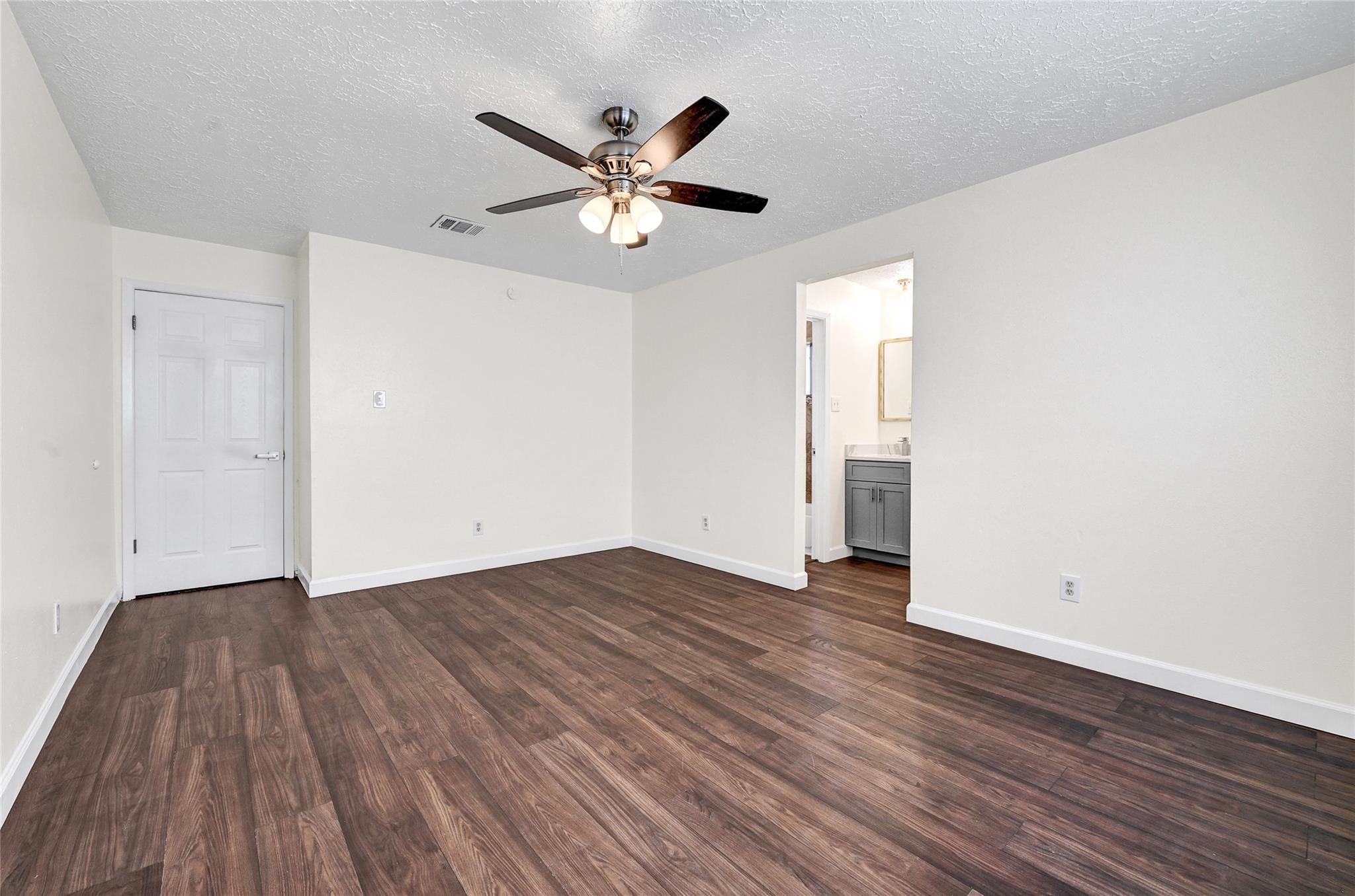 15907 Timber Valley Drive