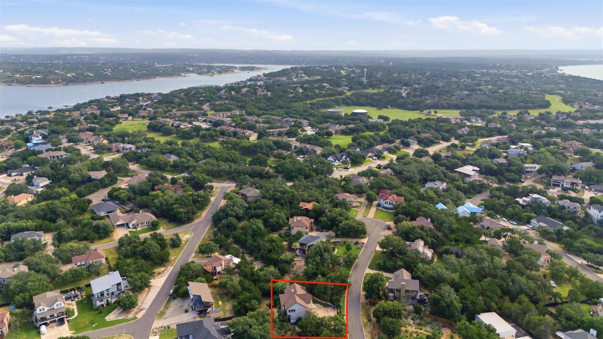 700 Augusta CIR N