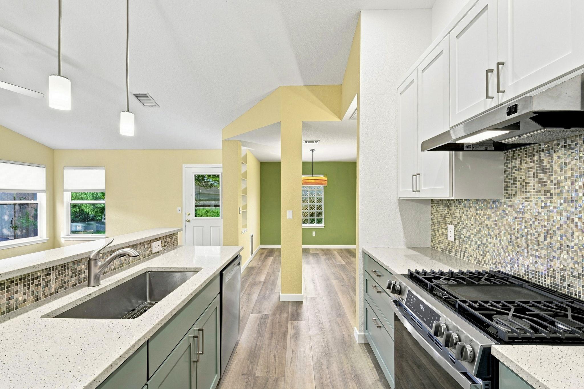 196 Prairie Springs LOOP