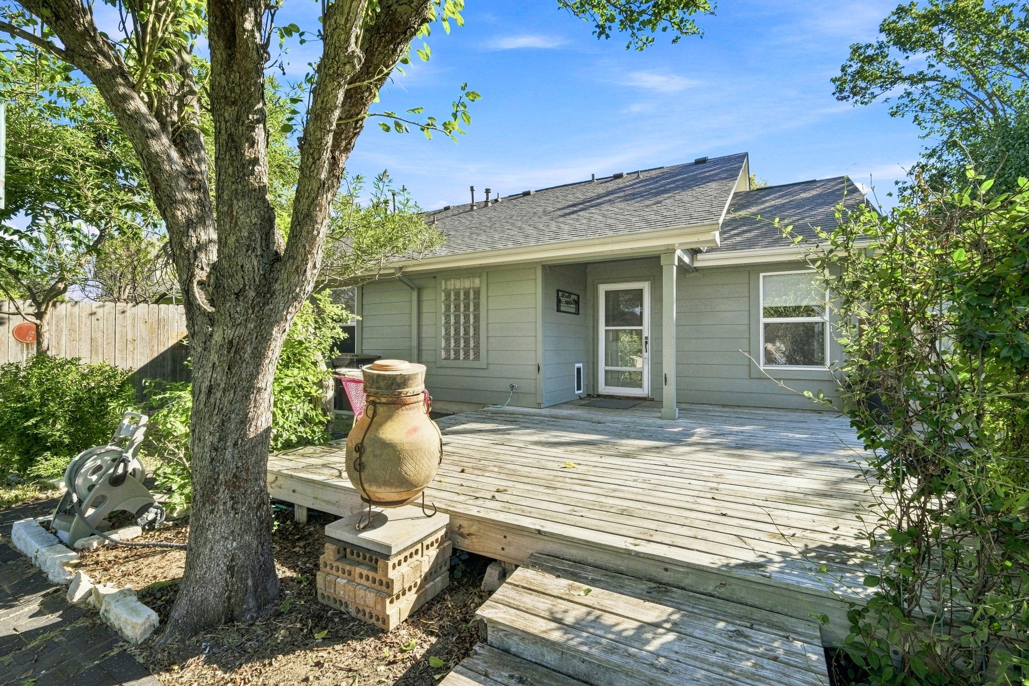 196 Prairie Springs LOOP