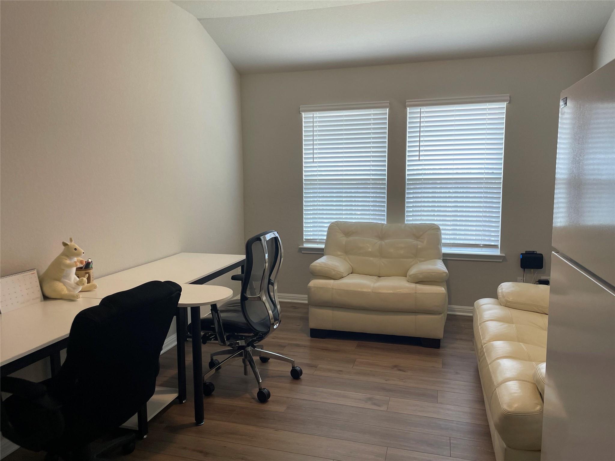 104 Greenspire Downs DR