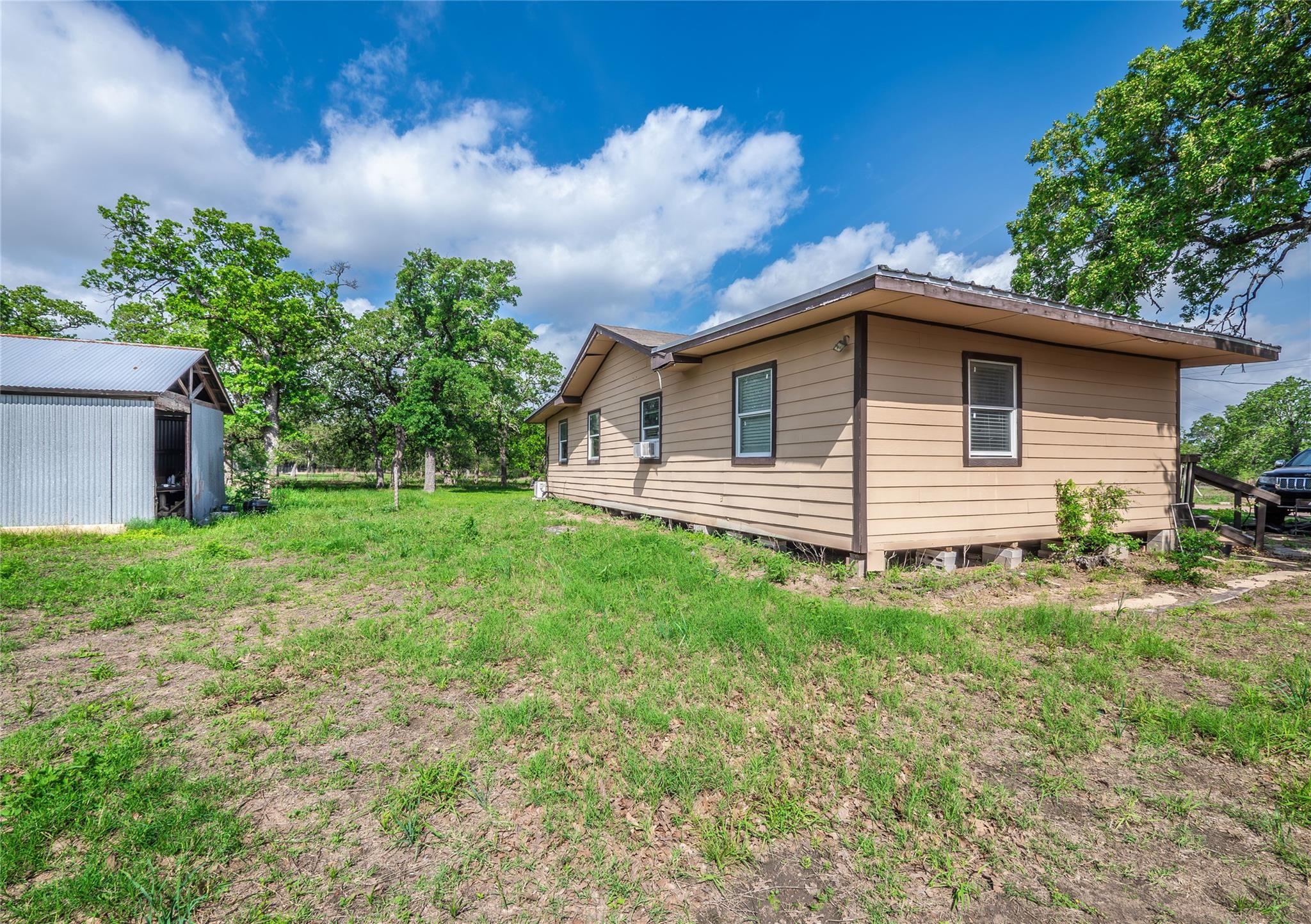 20417 Ed Acklin RD