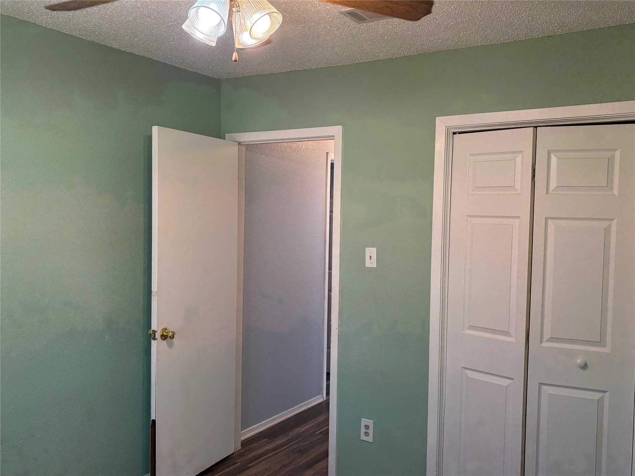 12229 Mosley LN