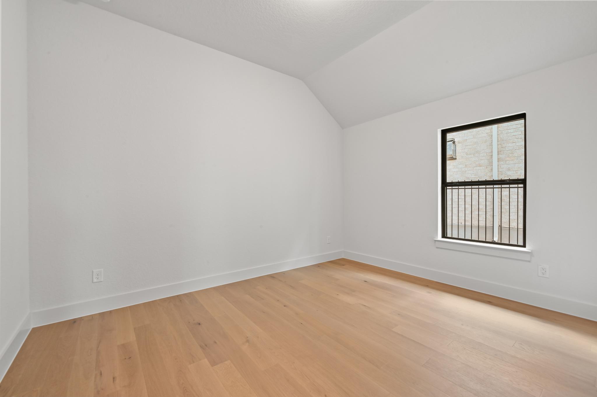 461 Leaning Rock RDG