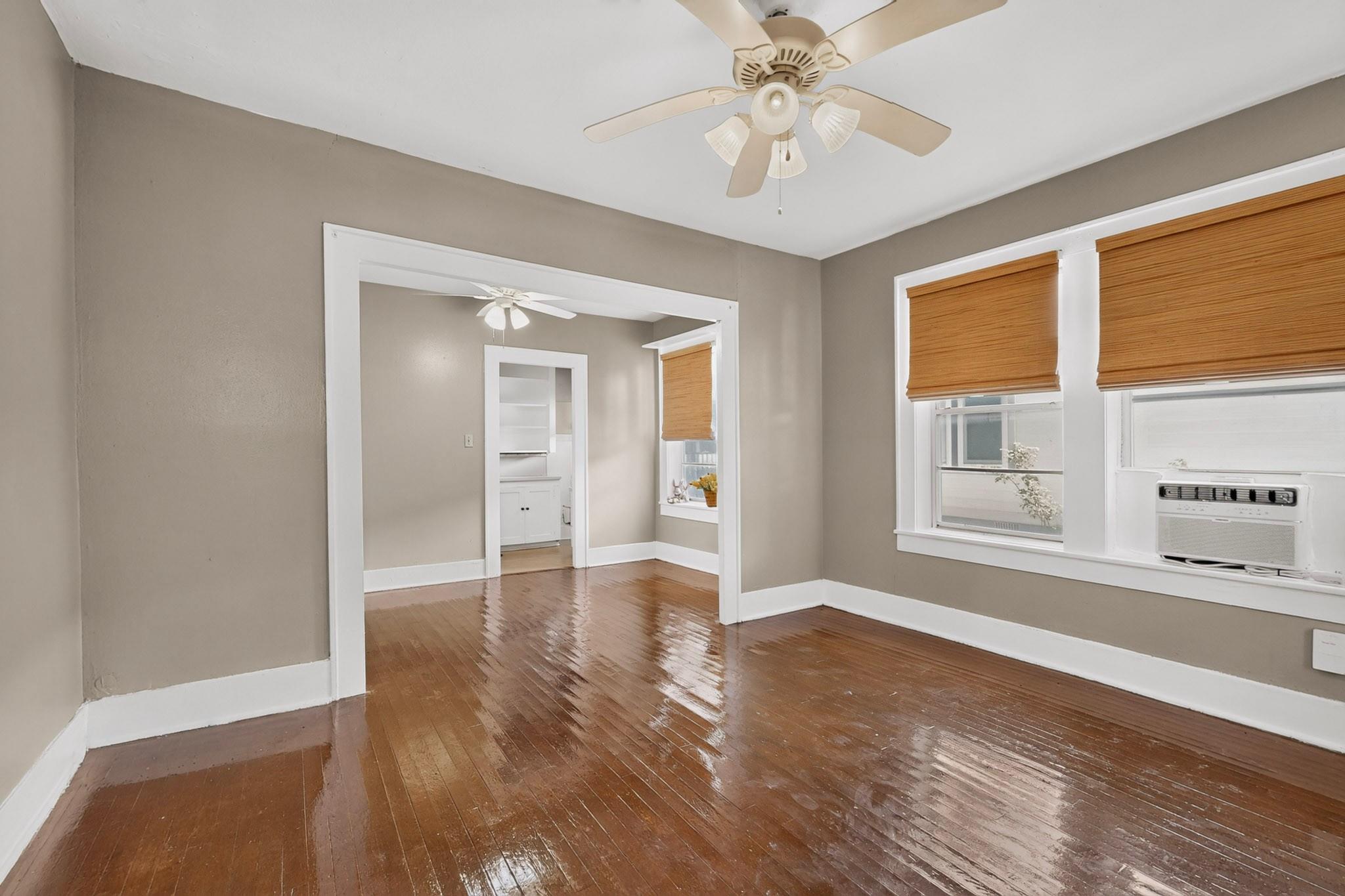 4008 Burnet RD