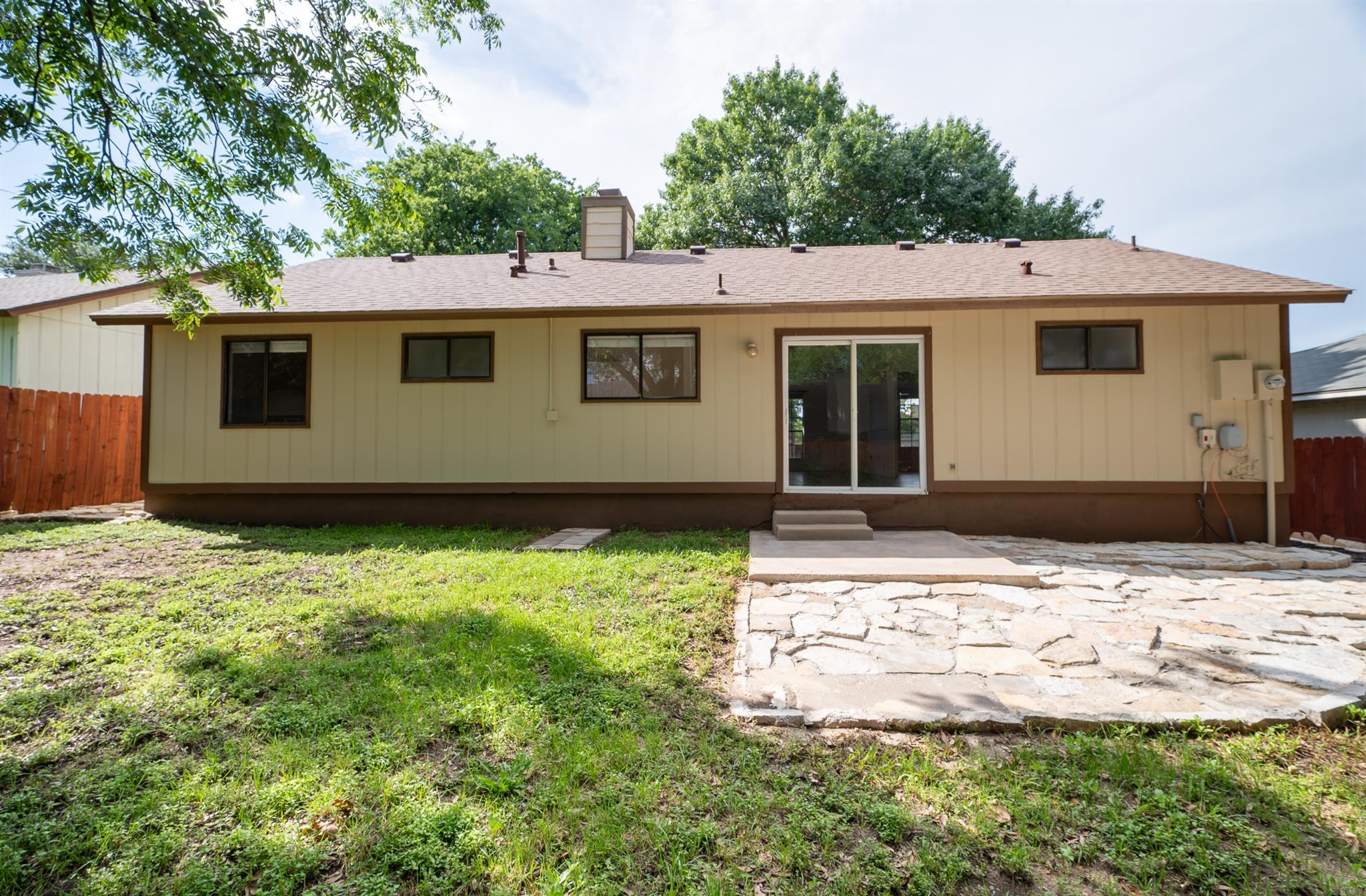 1601 Primrose TRL