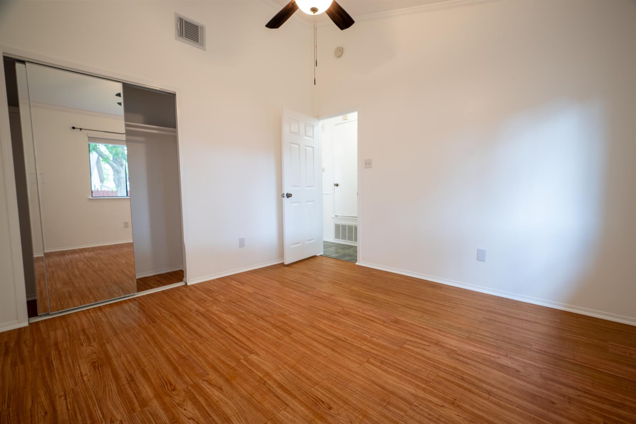 1601 Primrose TRL