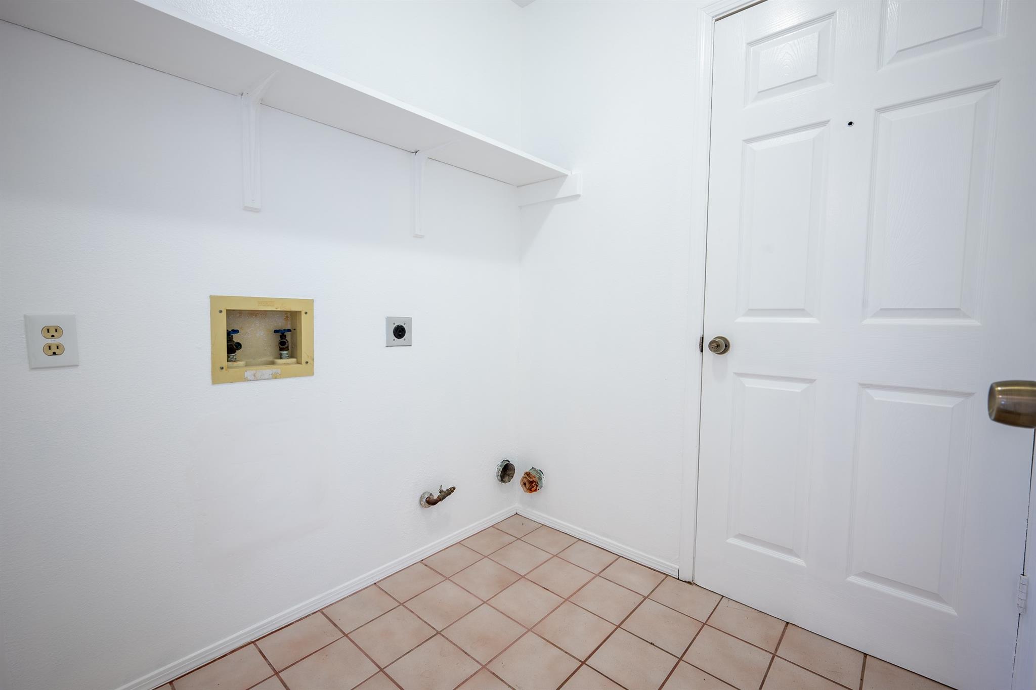 1601 Primrose TRL