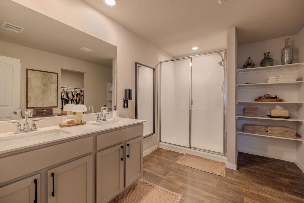 393 Apache Plum DR