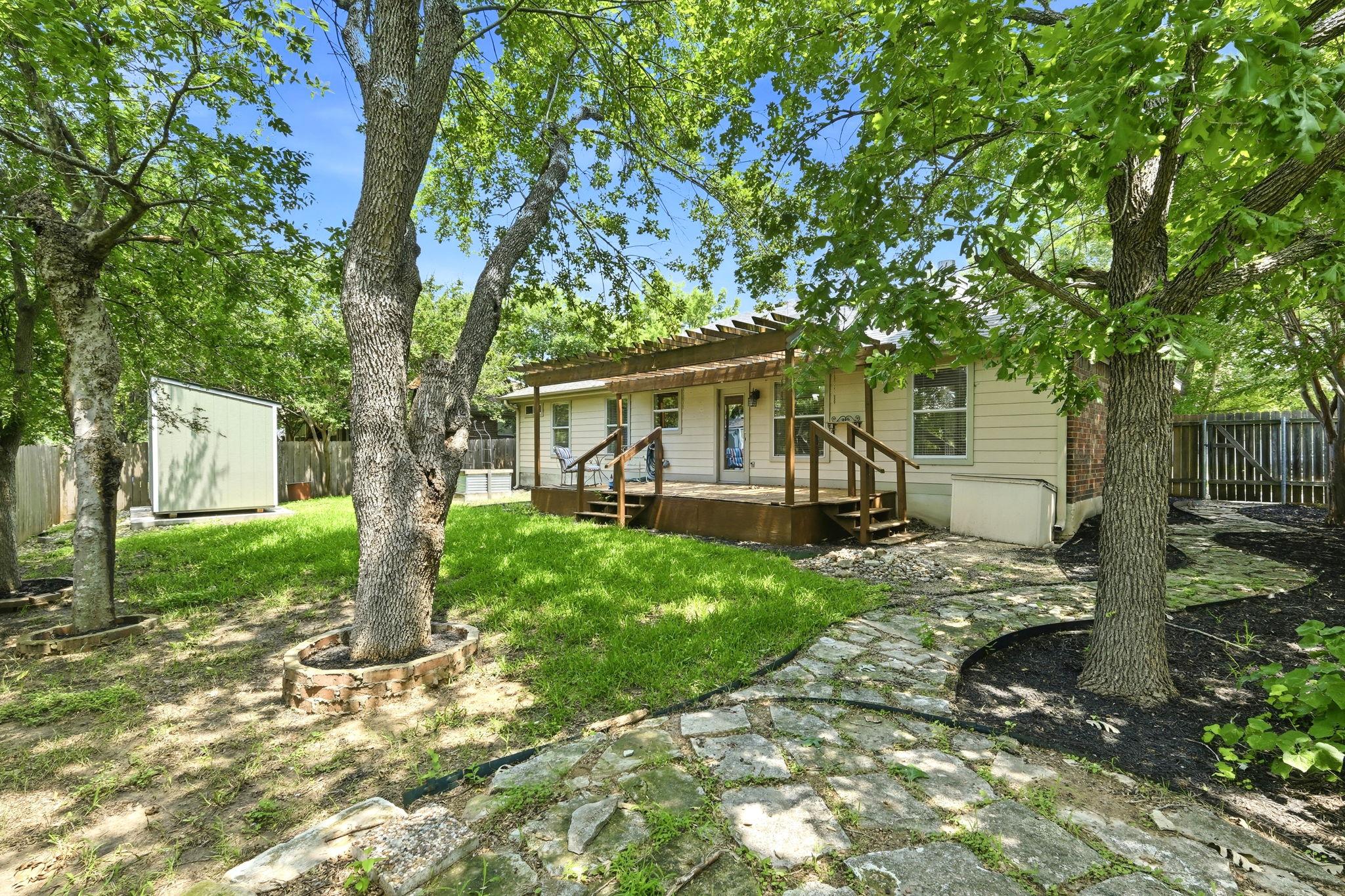 3405 Crystal CIR