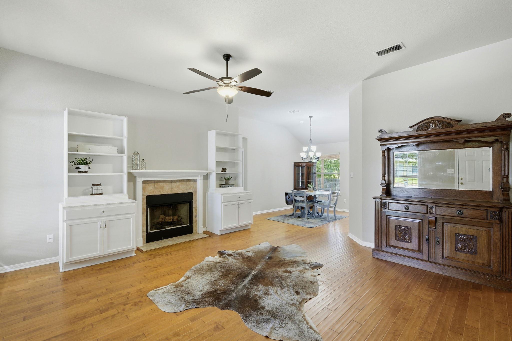 3405 Crystal CIR