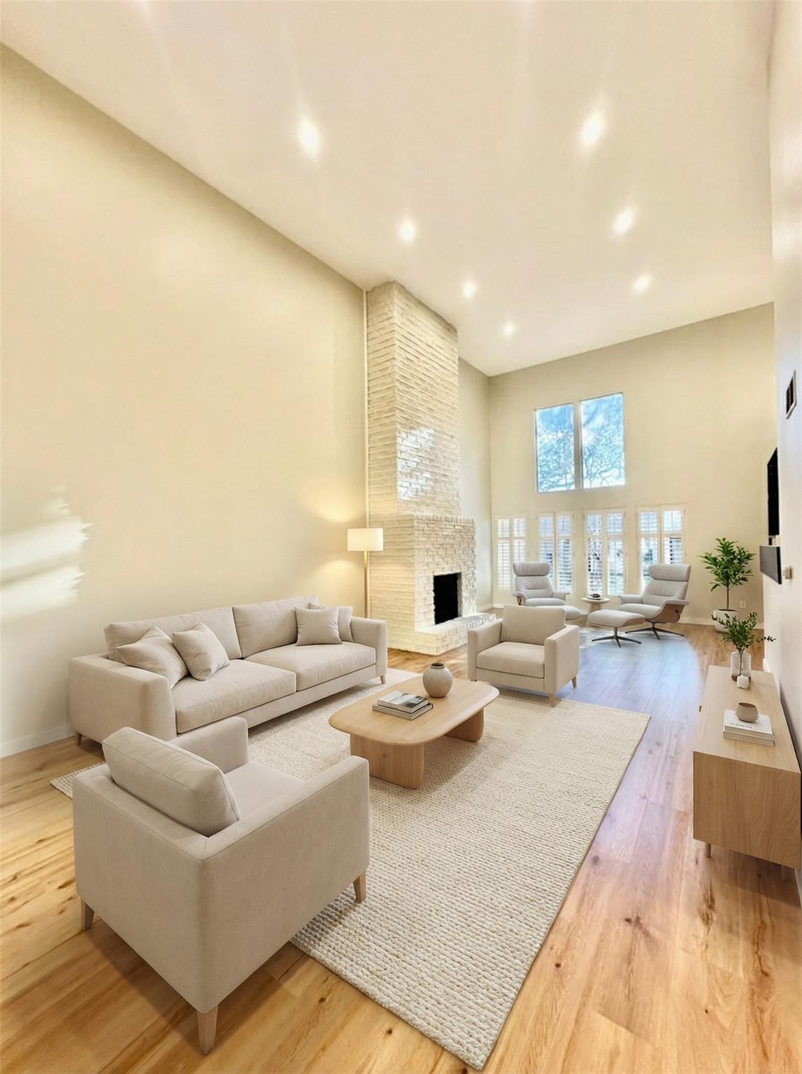 8111 Middle CT
