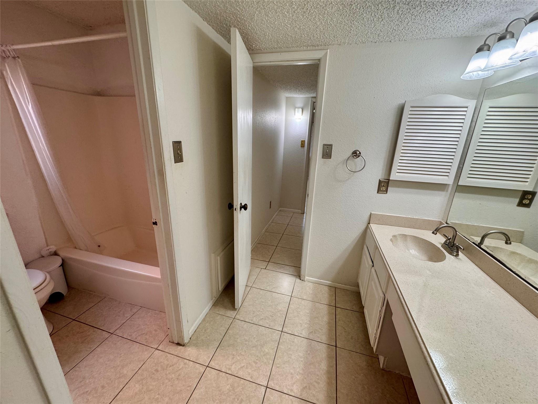 3423 Pecan Point Drive