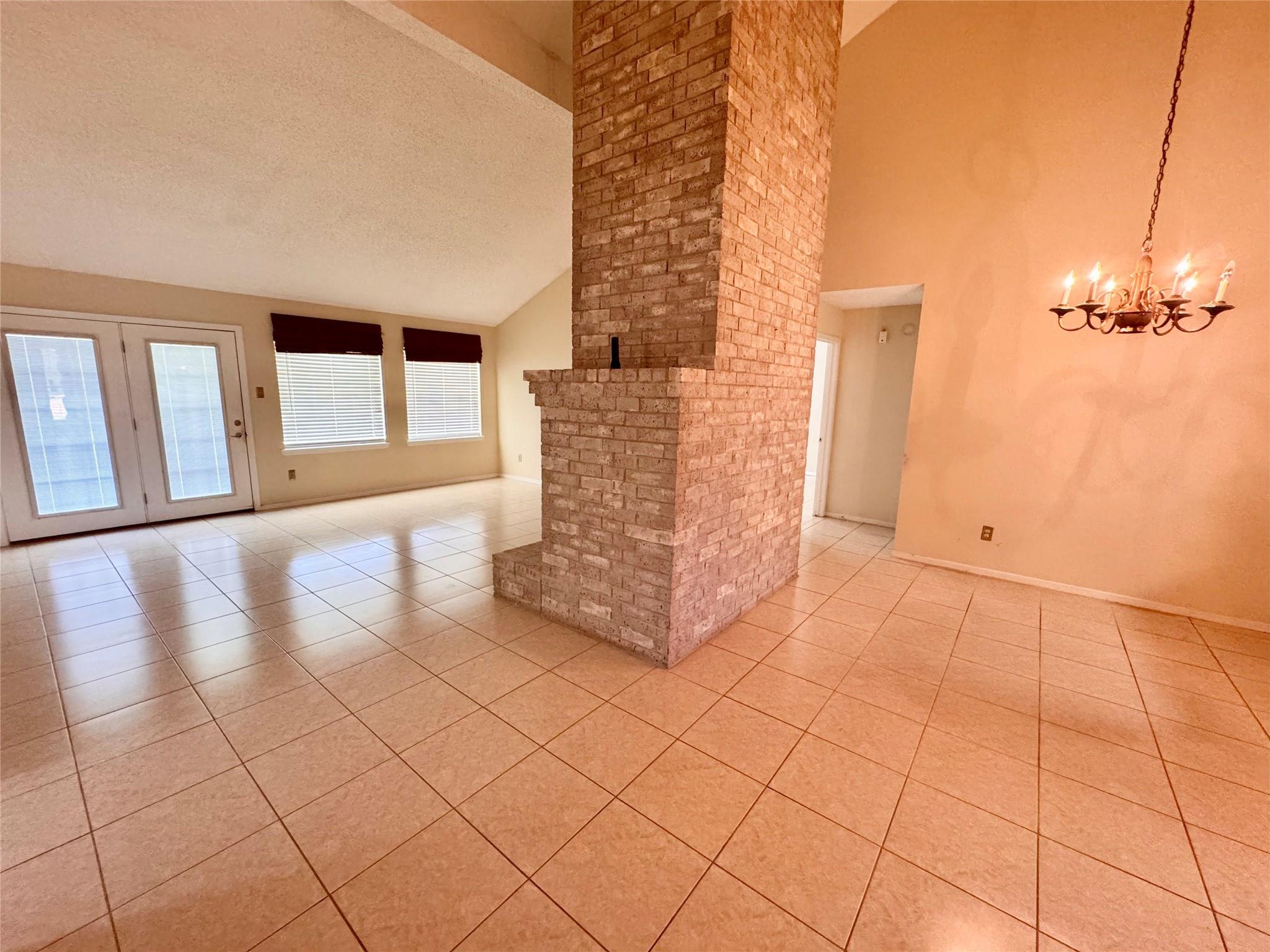 3423 Pecan Point Drive