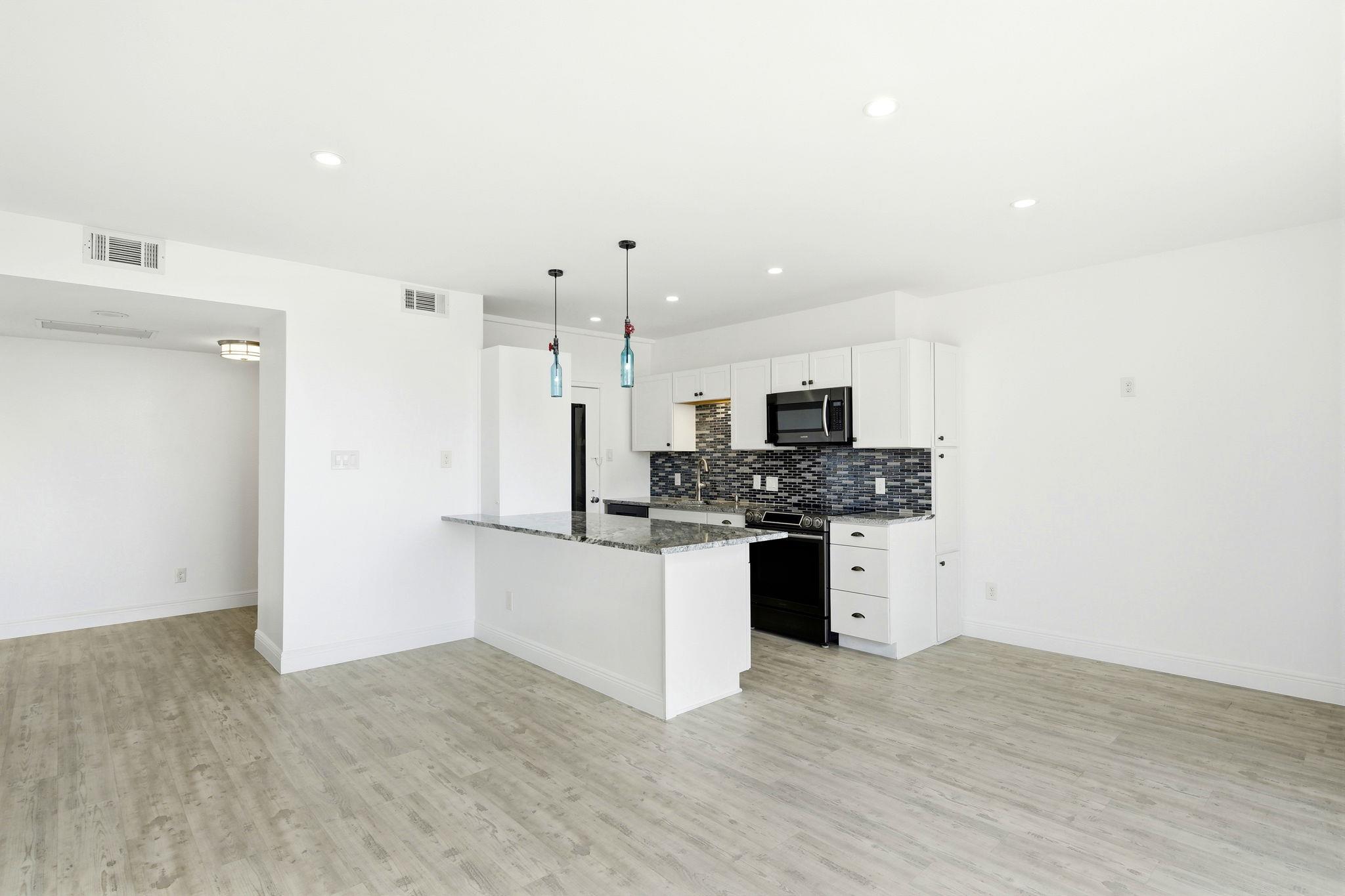1801 Lavaca ST # 6C
