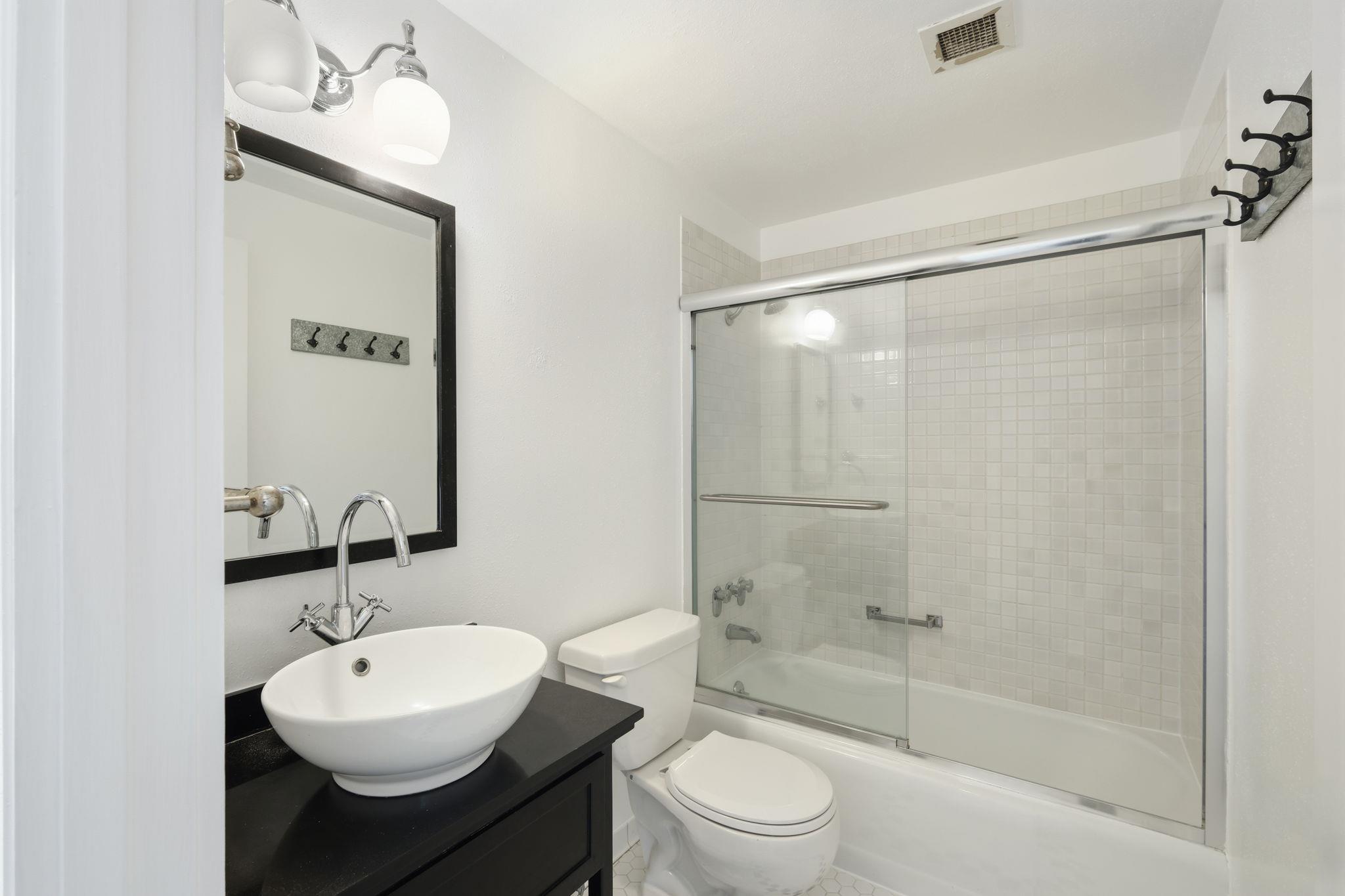 1801 Lavaca ST # 6C