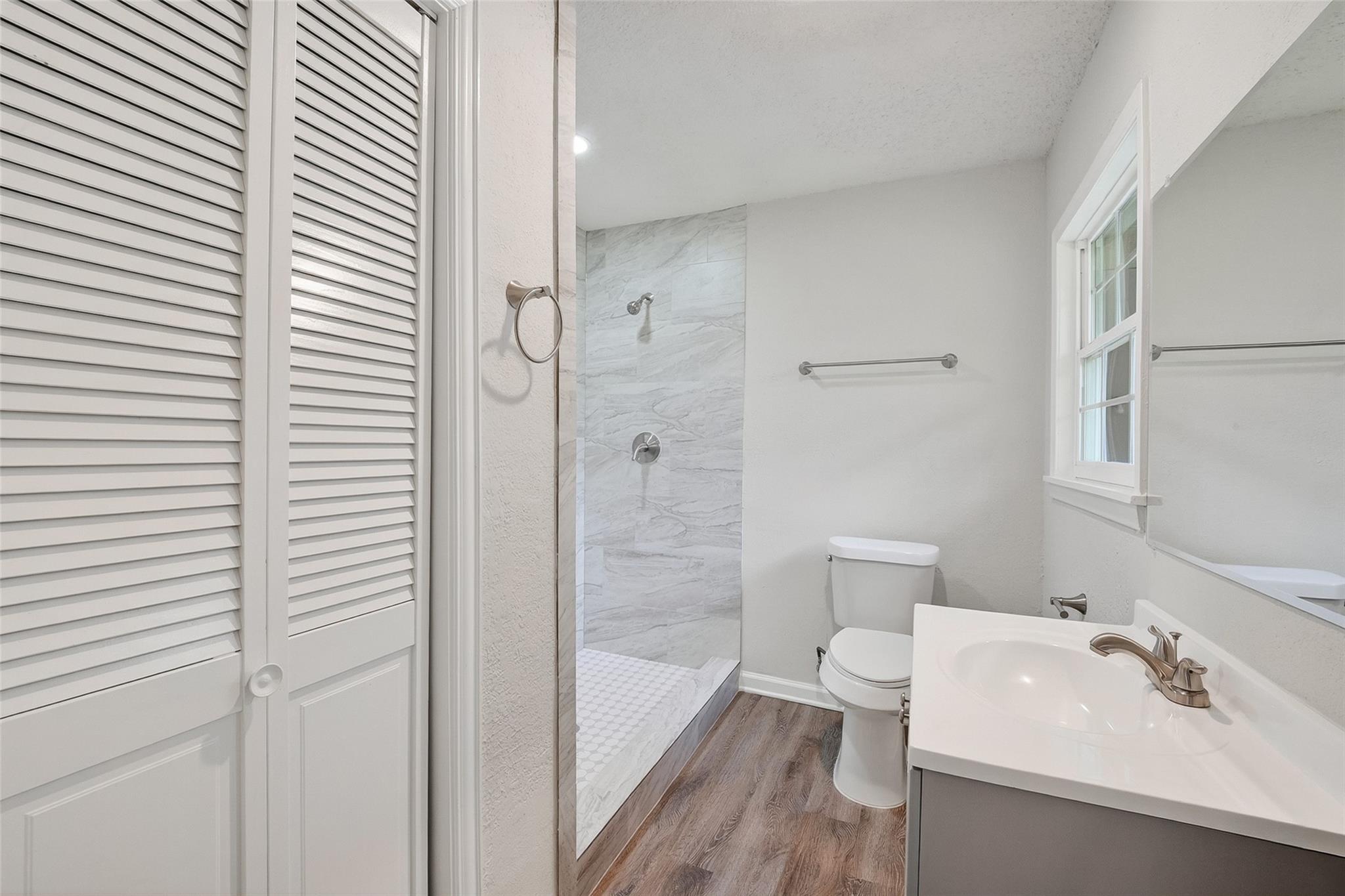 3 20th Avenue N