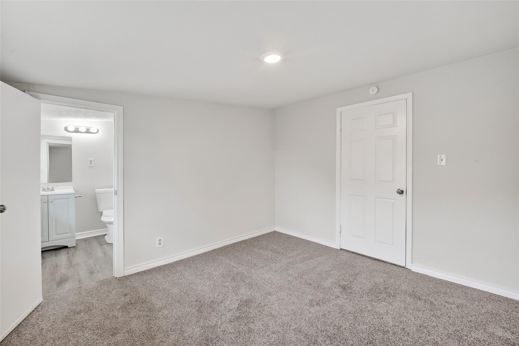 3 20th Avenue N