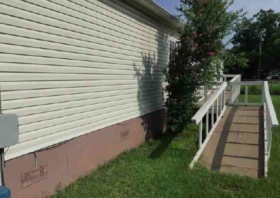 209 4th Street