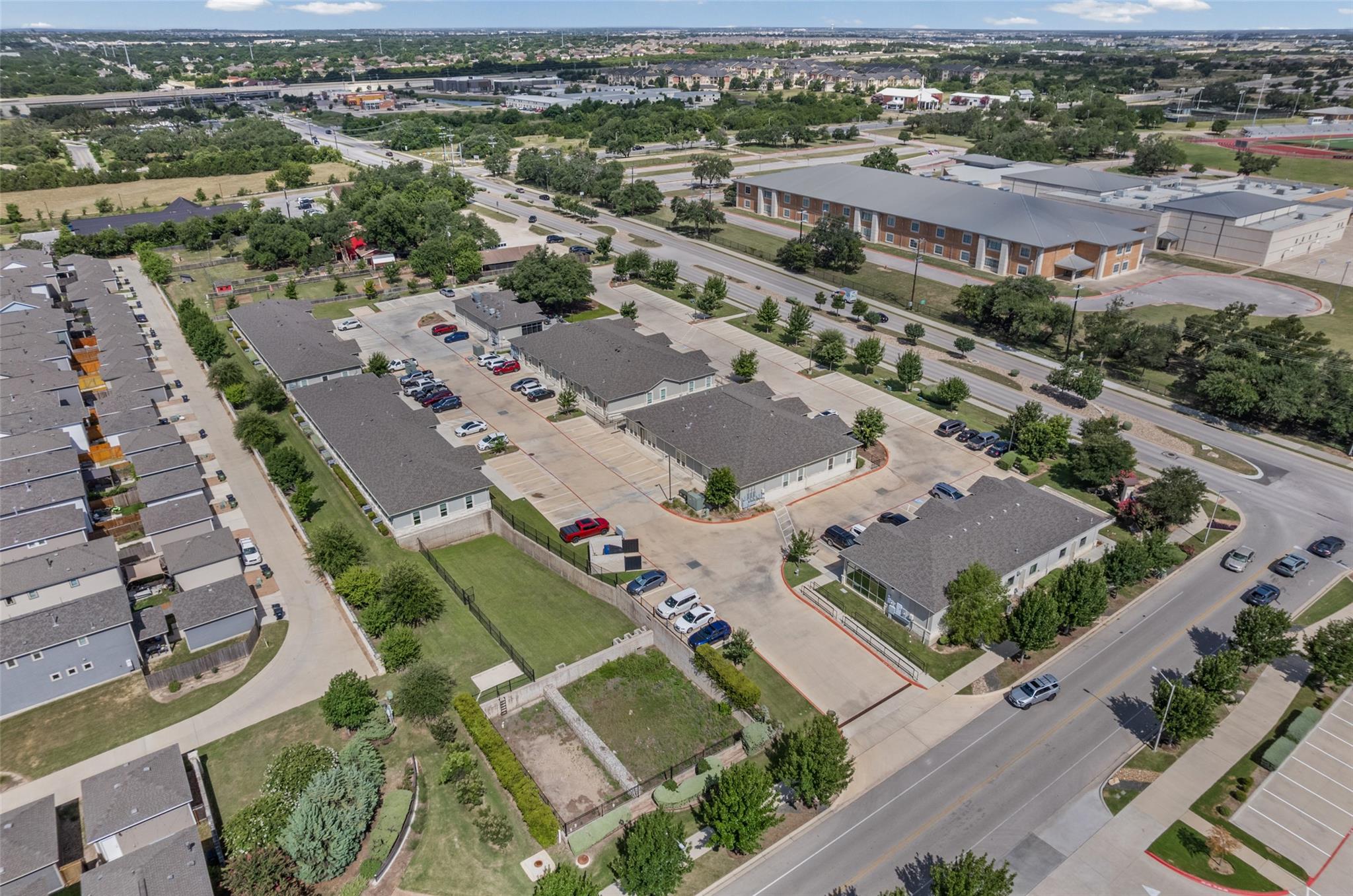 10824 E Crystal Falls PKWY E # 505