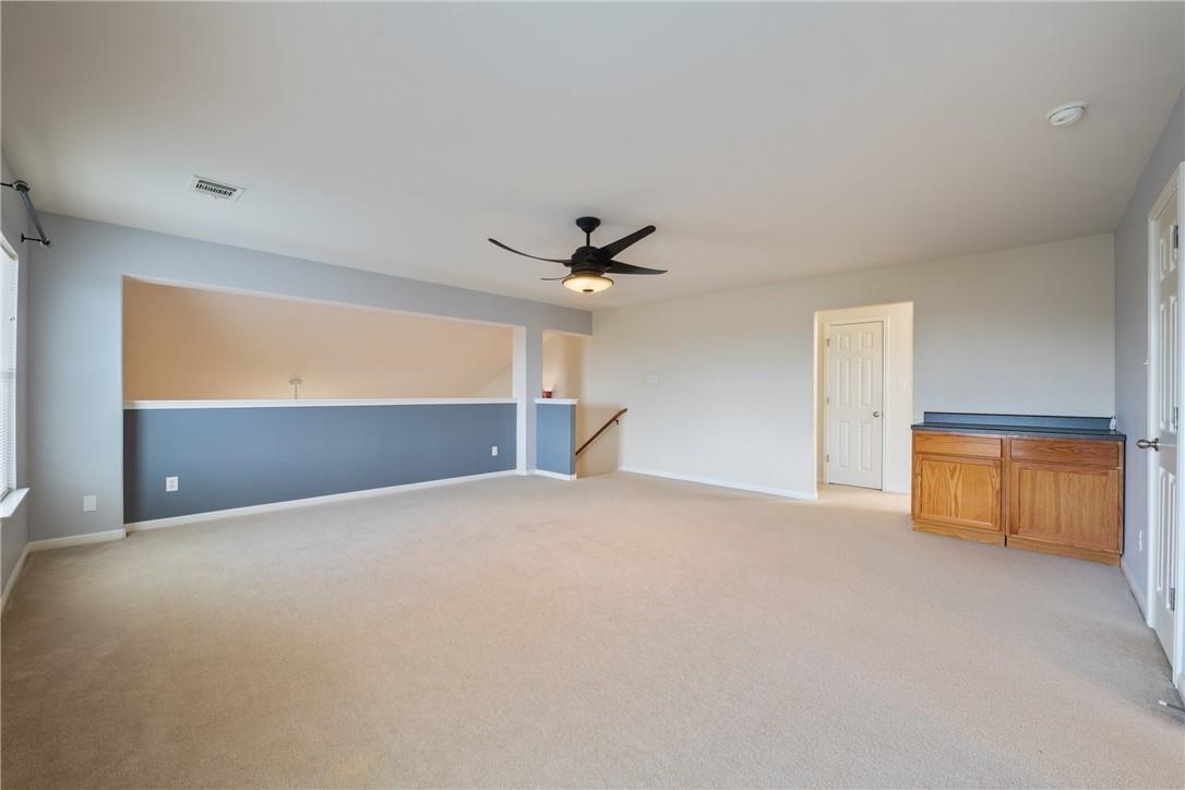3800 Vonnegut CT