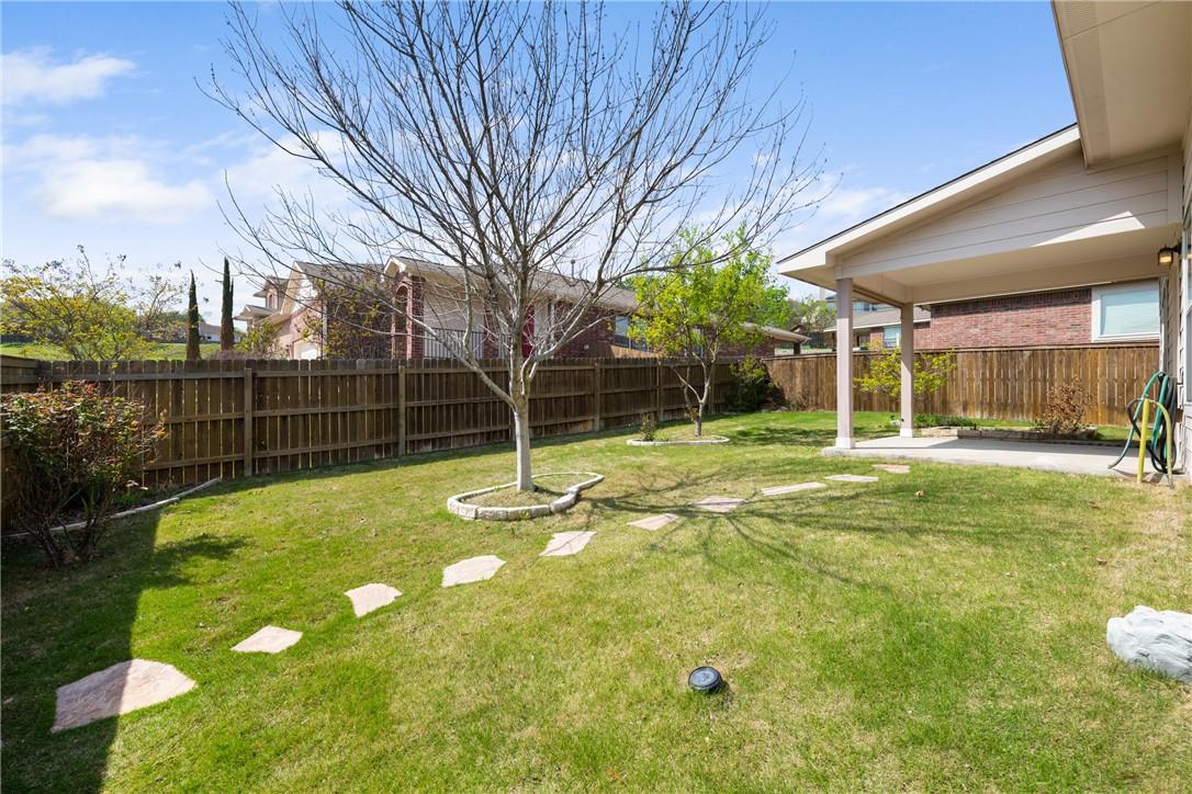 3800 Vonnegut CT